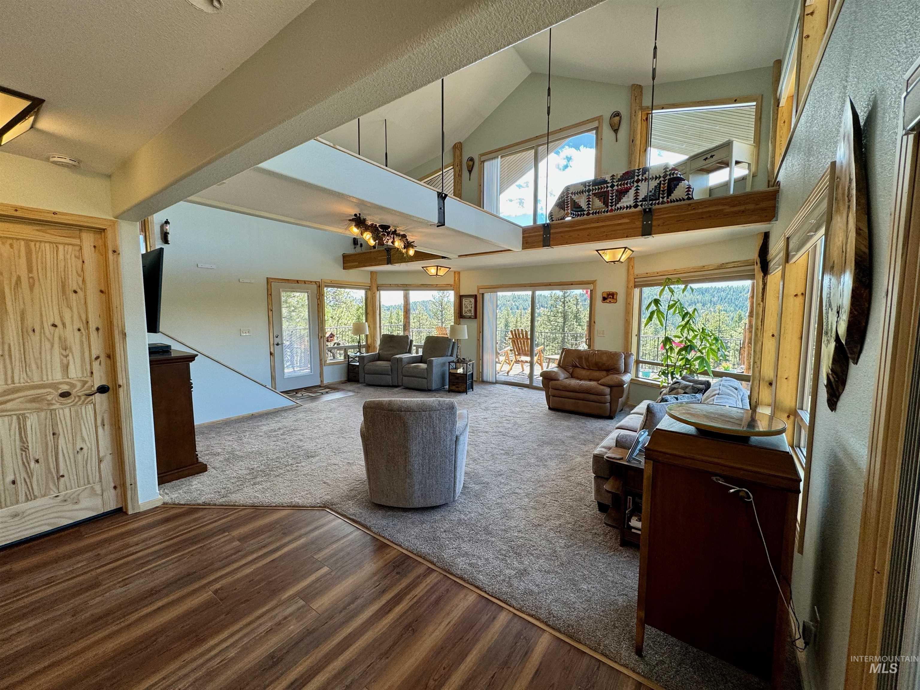 23003 Deer Creek Rd Property Photo 8
