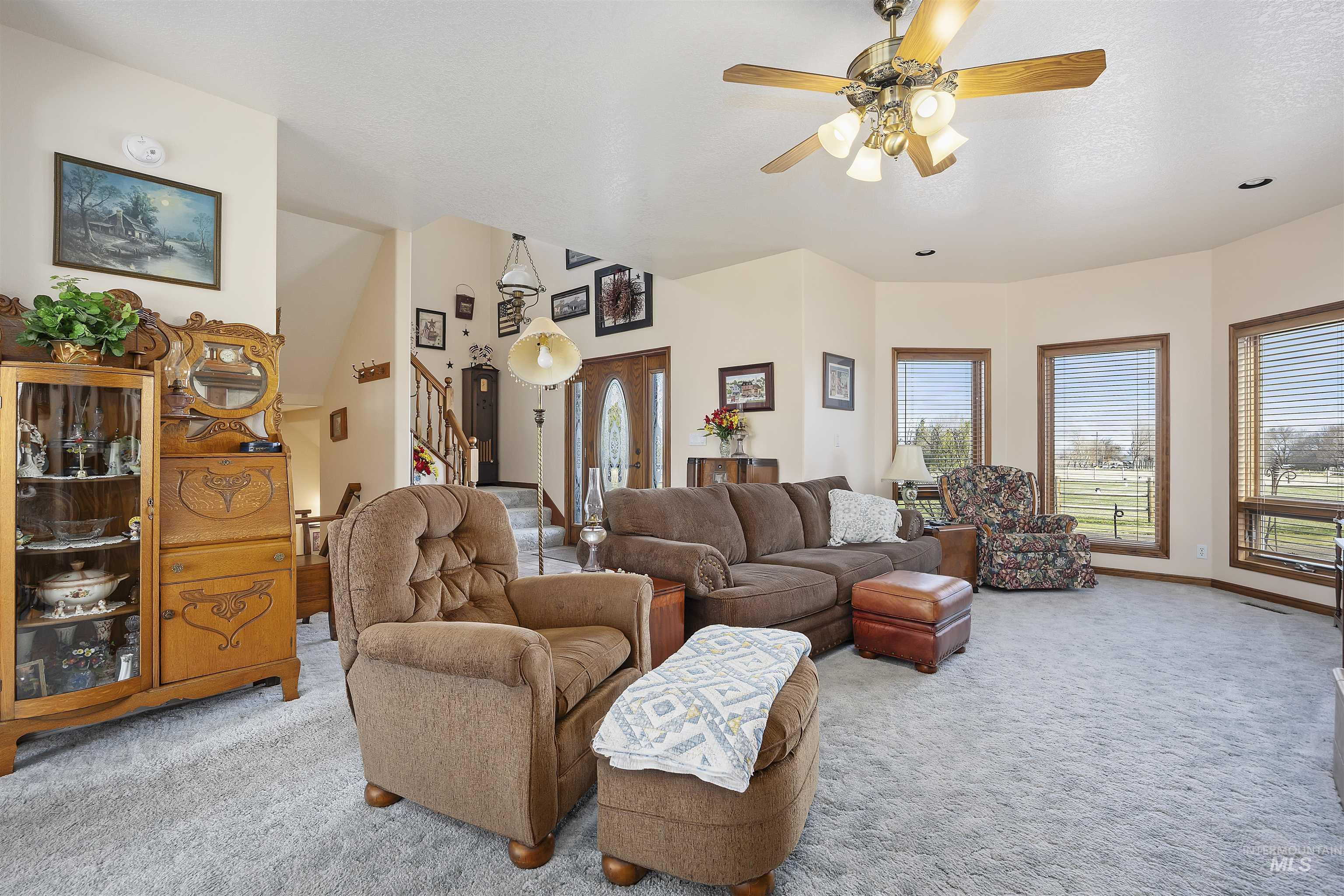 3027 E 3400n Property Photo 7