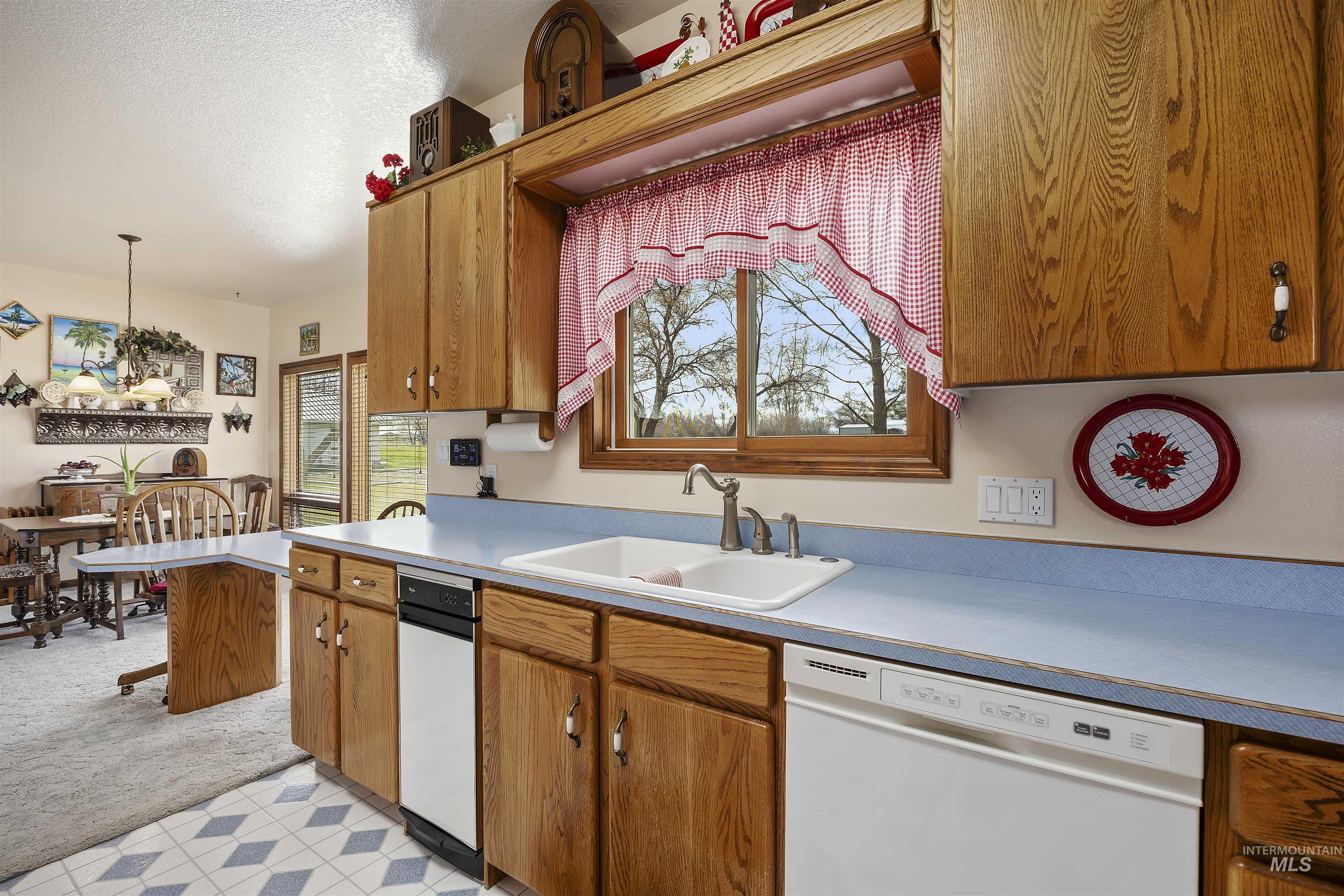 3027 E 3400n Property Photo 17