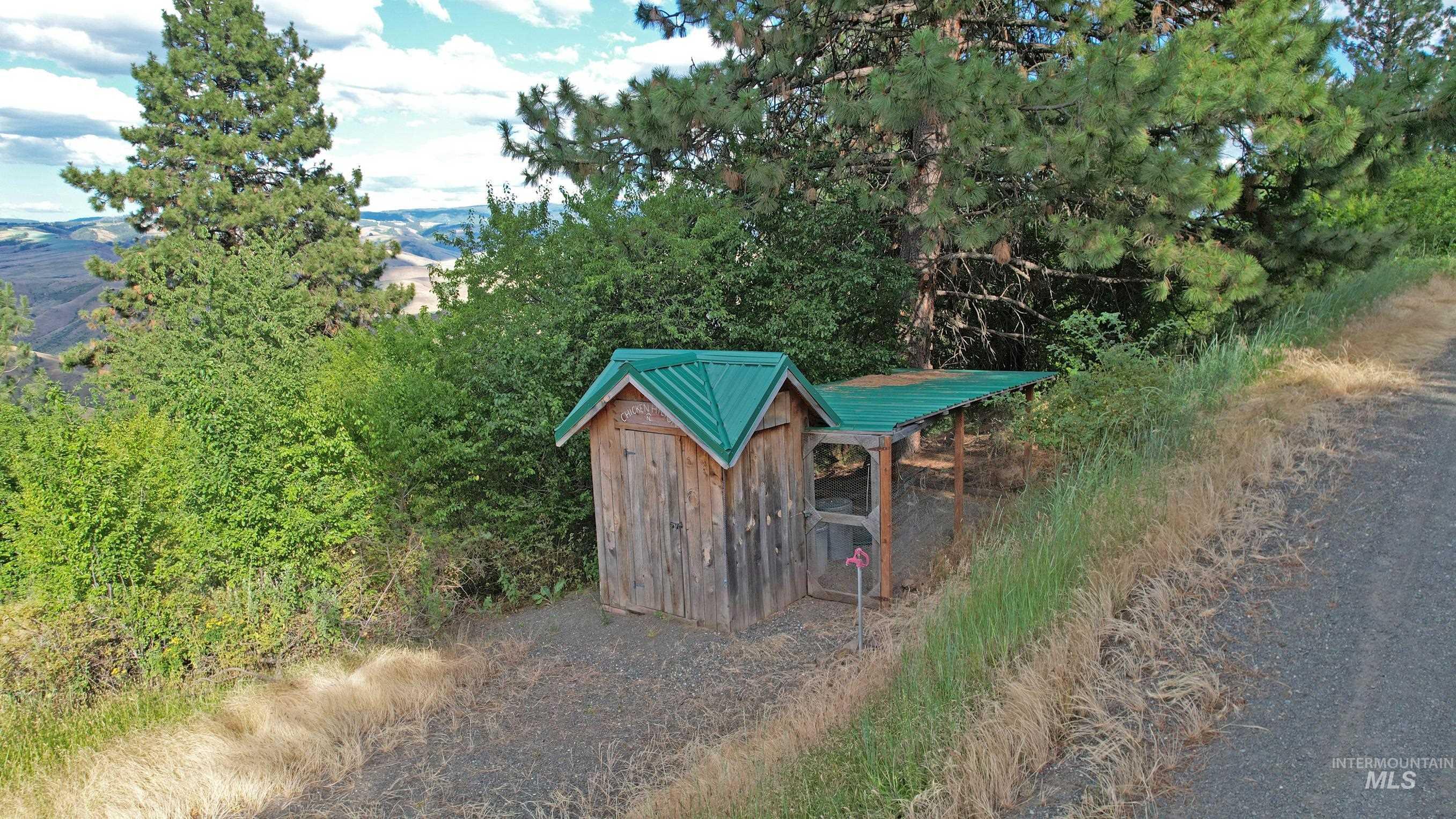 171 Shuck Creek Road Property Photo 8