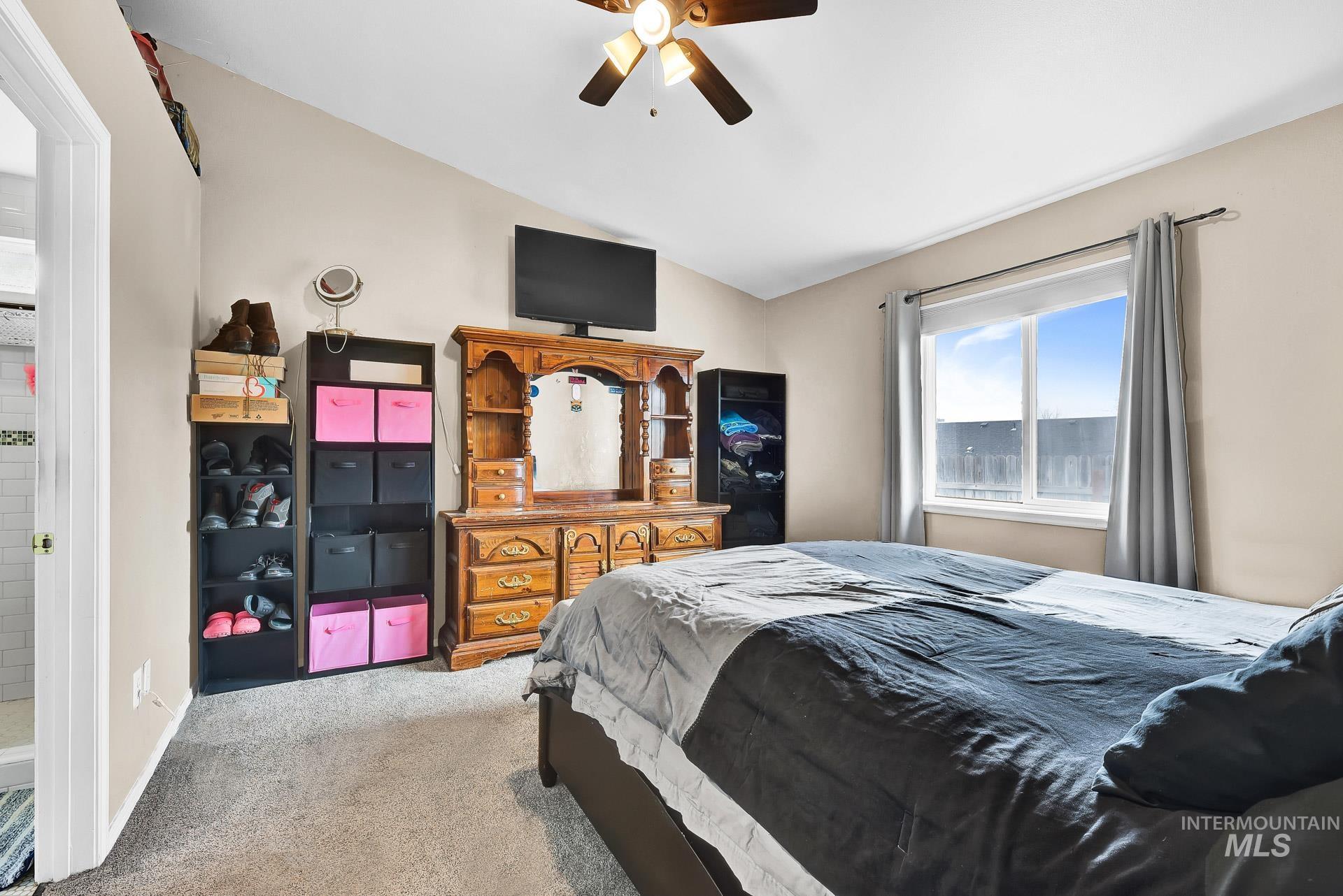 81 S Taylor Street Property Photo 16