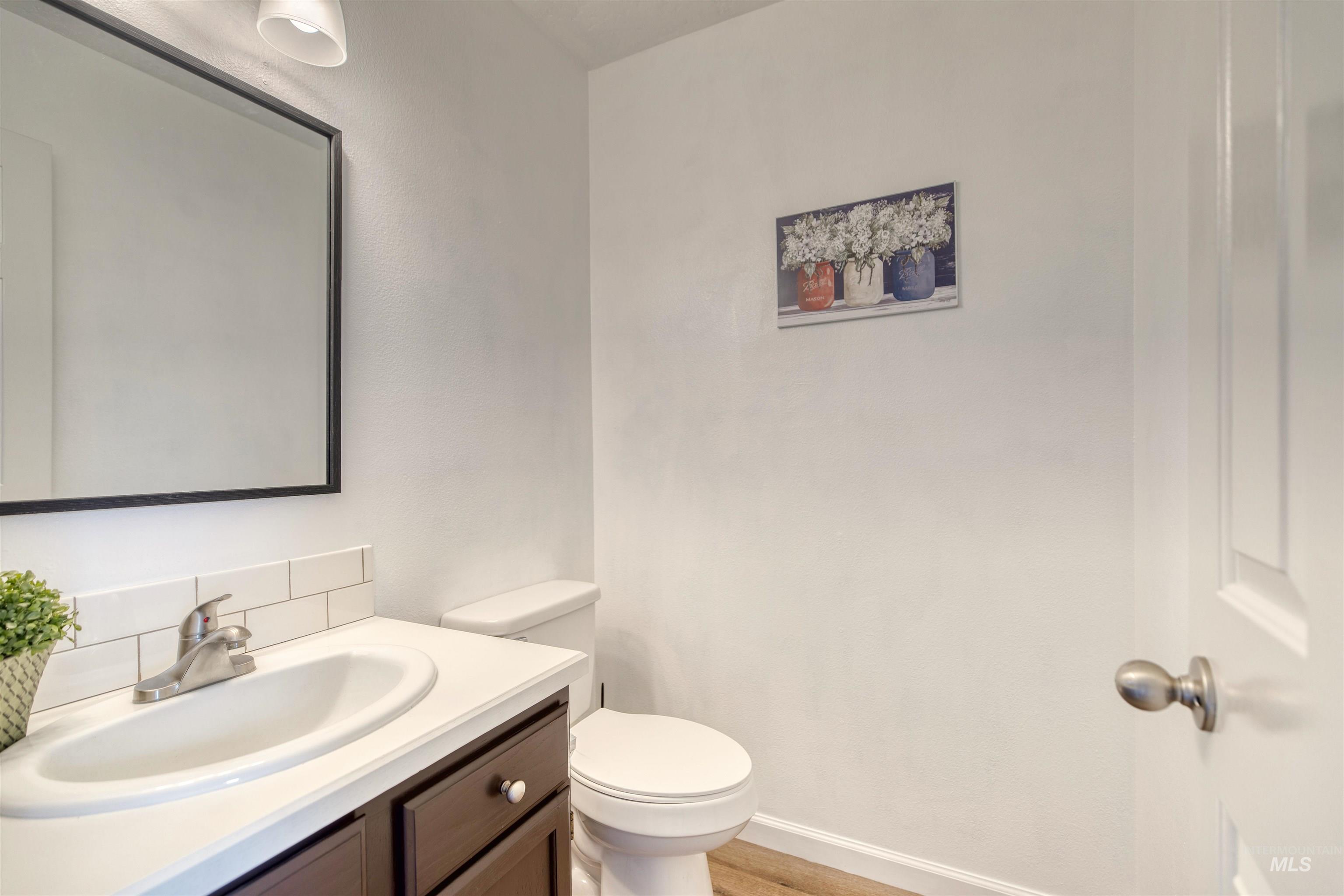 1812 Agate Ct. Property Photo 22