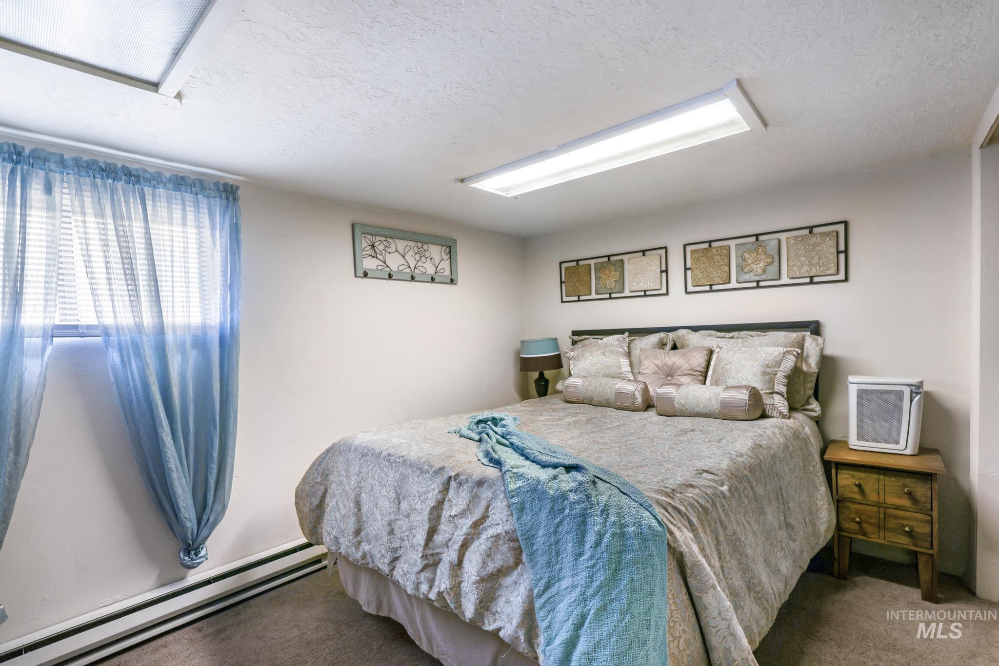 1124 N Fillmore Property Photo 15