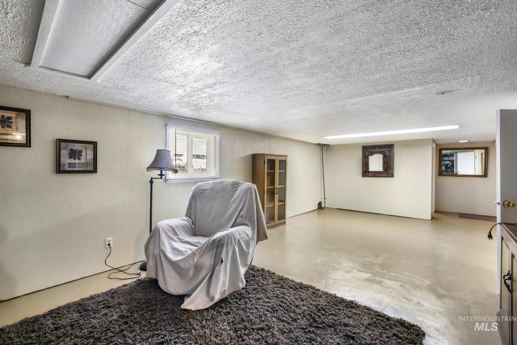 1124 N Fillmore Property Photo 21