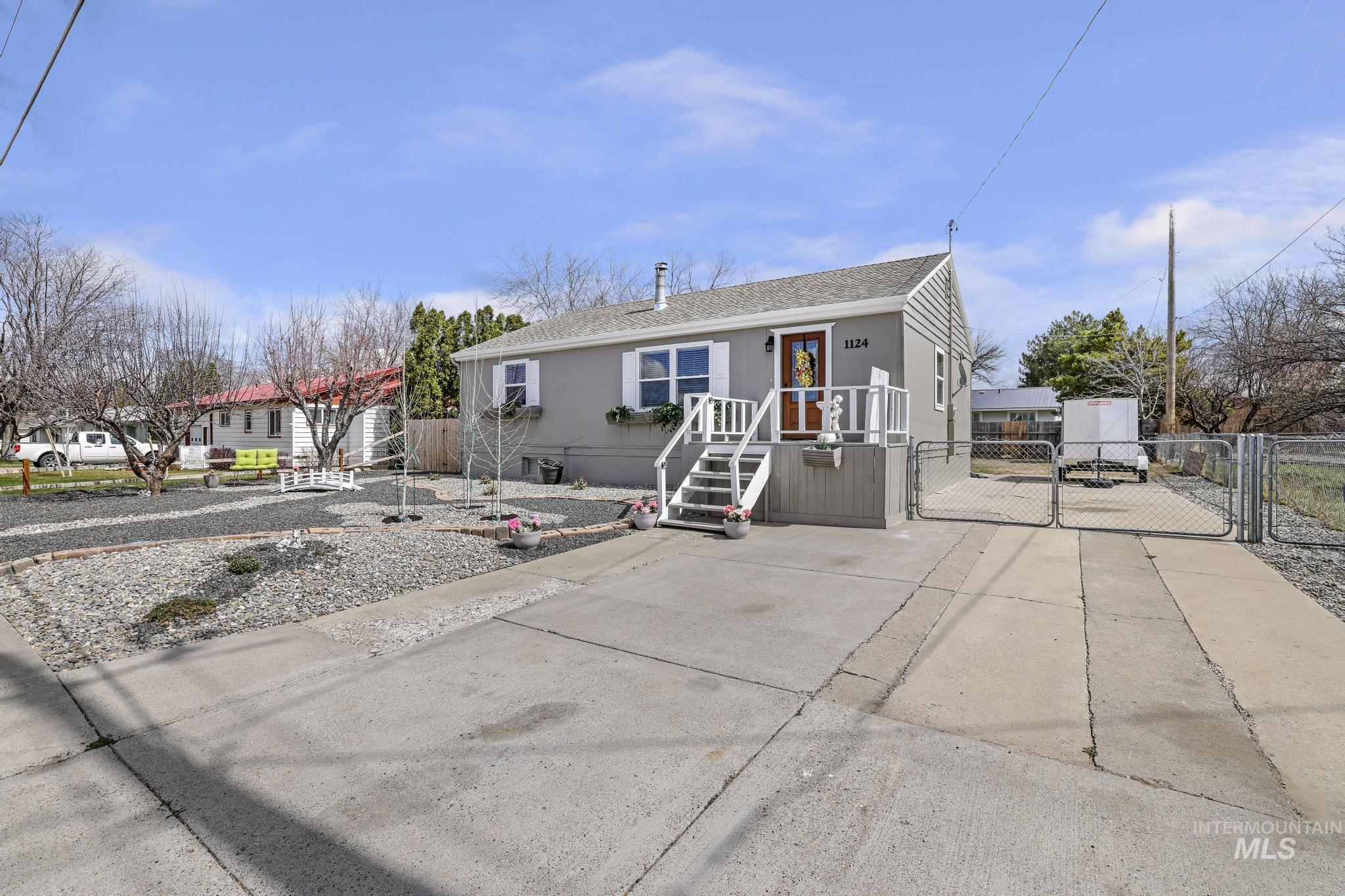 1124 N Fillmore Property Photo 26