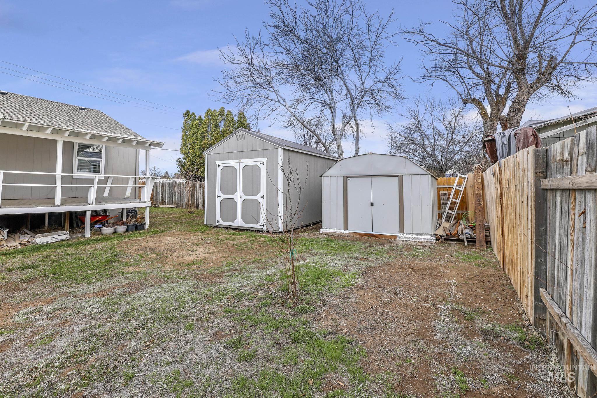 1124 N Fillmore Property Photo 29