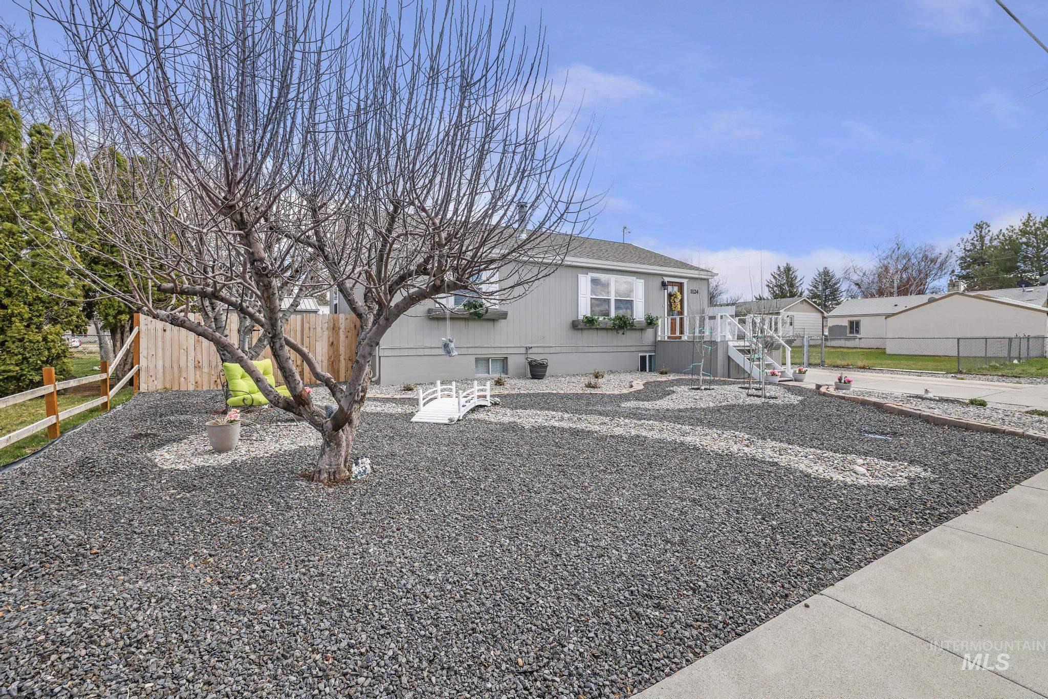 1124 N Fillmore Property Photo 34