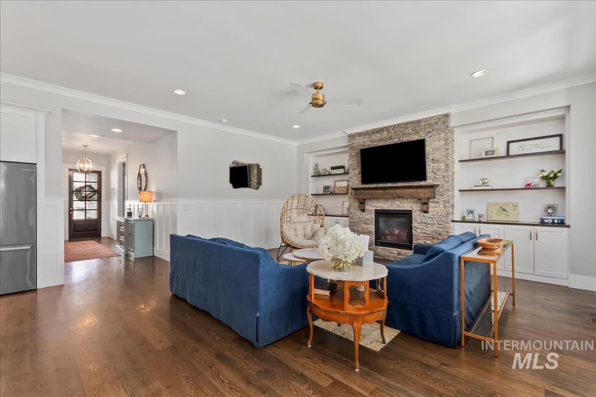 1764 N Racing Water Pl Property Photo 6