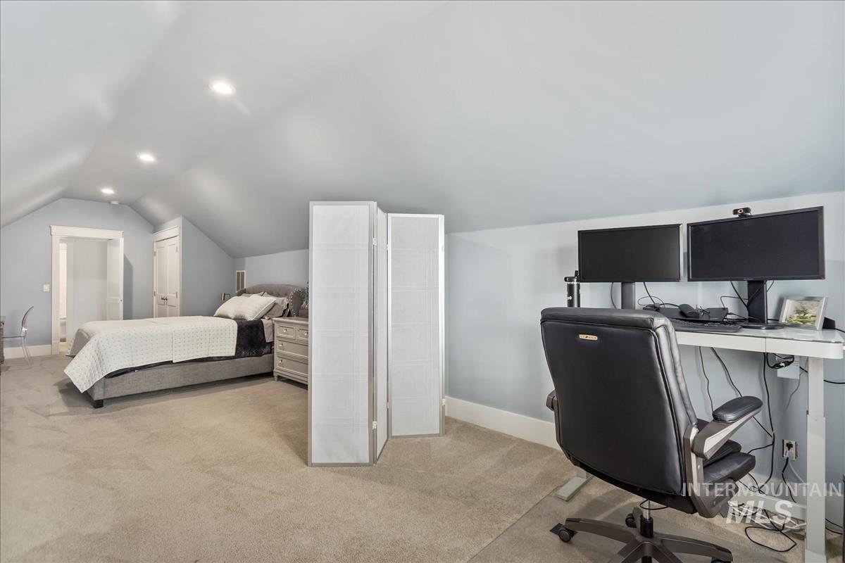 1764 N Racing Water Pl Property Photo 31