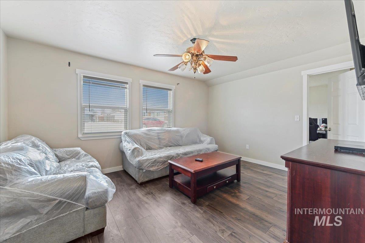 139 Blaine Ave. Property Photo 3