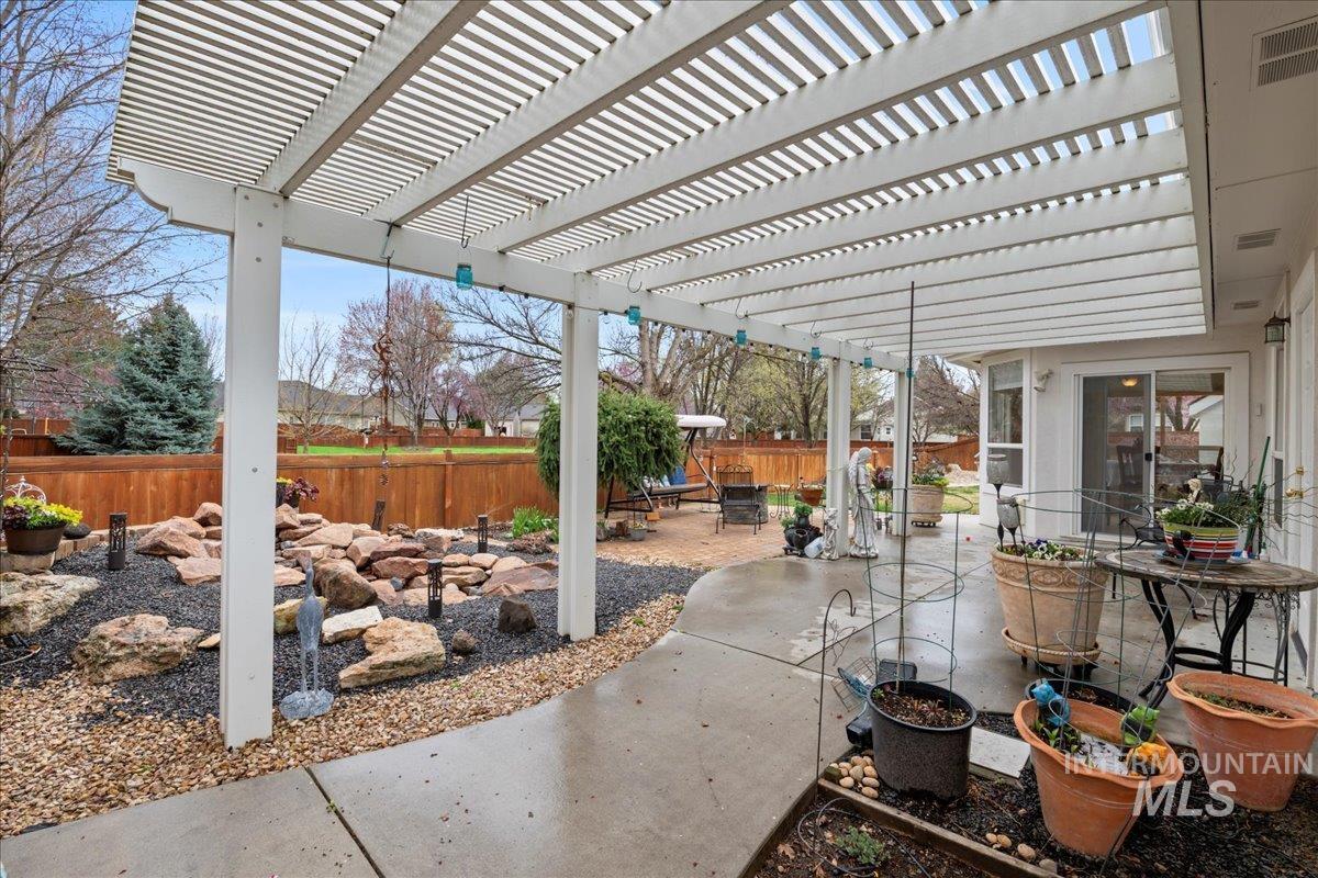 2535 E Bernice Dr Property Photo 27