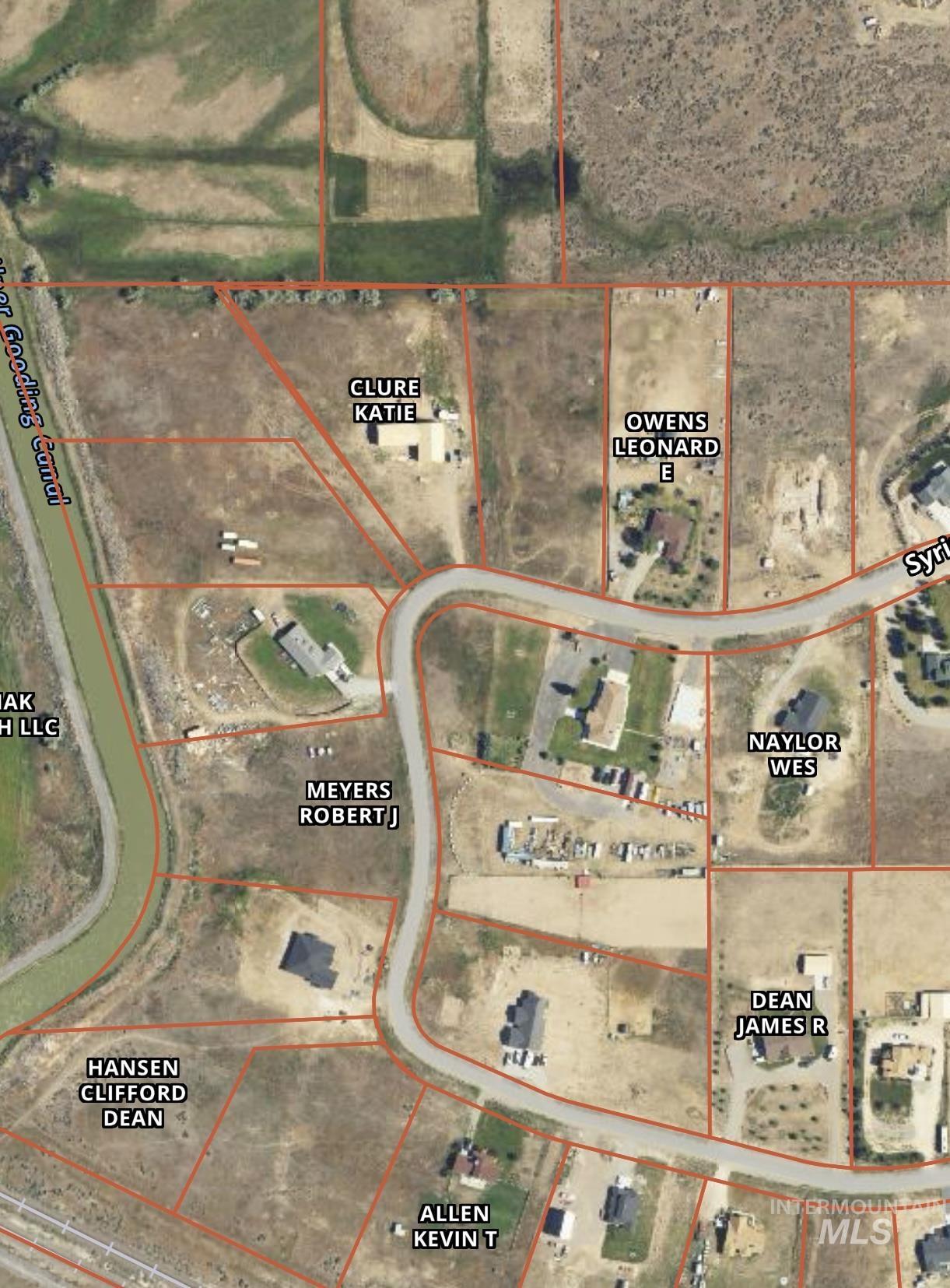 140 Syringa Loop Property Photo 6