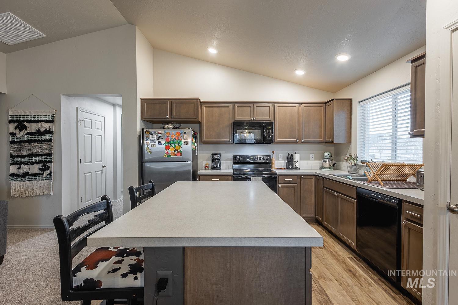 12835 Carkhill St Property Photo 16