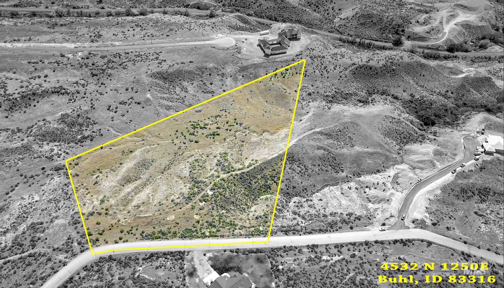 4532 N 1250 E Property Photo 12