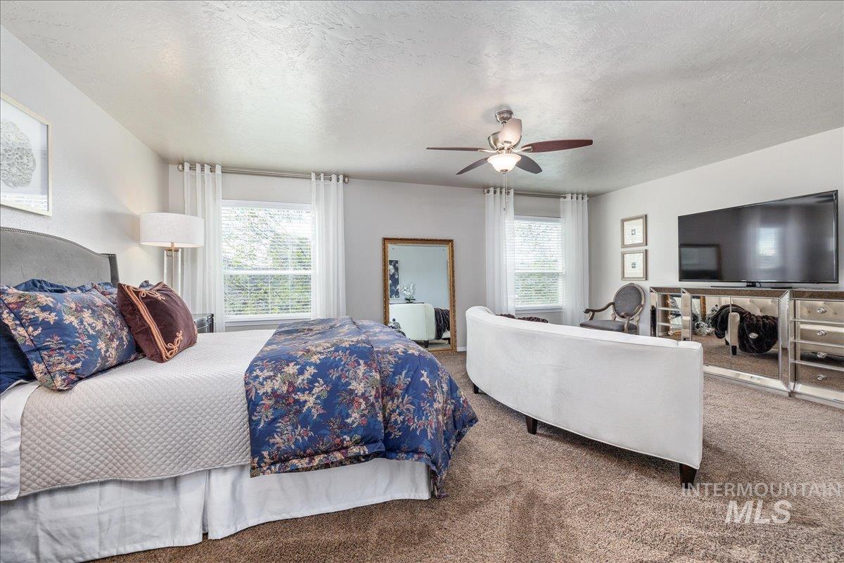 10669 Blue Springs St Property Photo 23