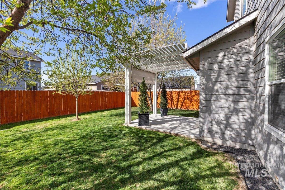 10669 Blue Springs St Property Photo 37