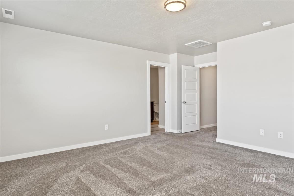 4950 W Thornapple Property Photo 18