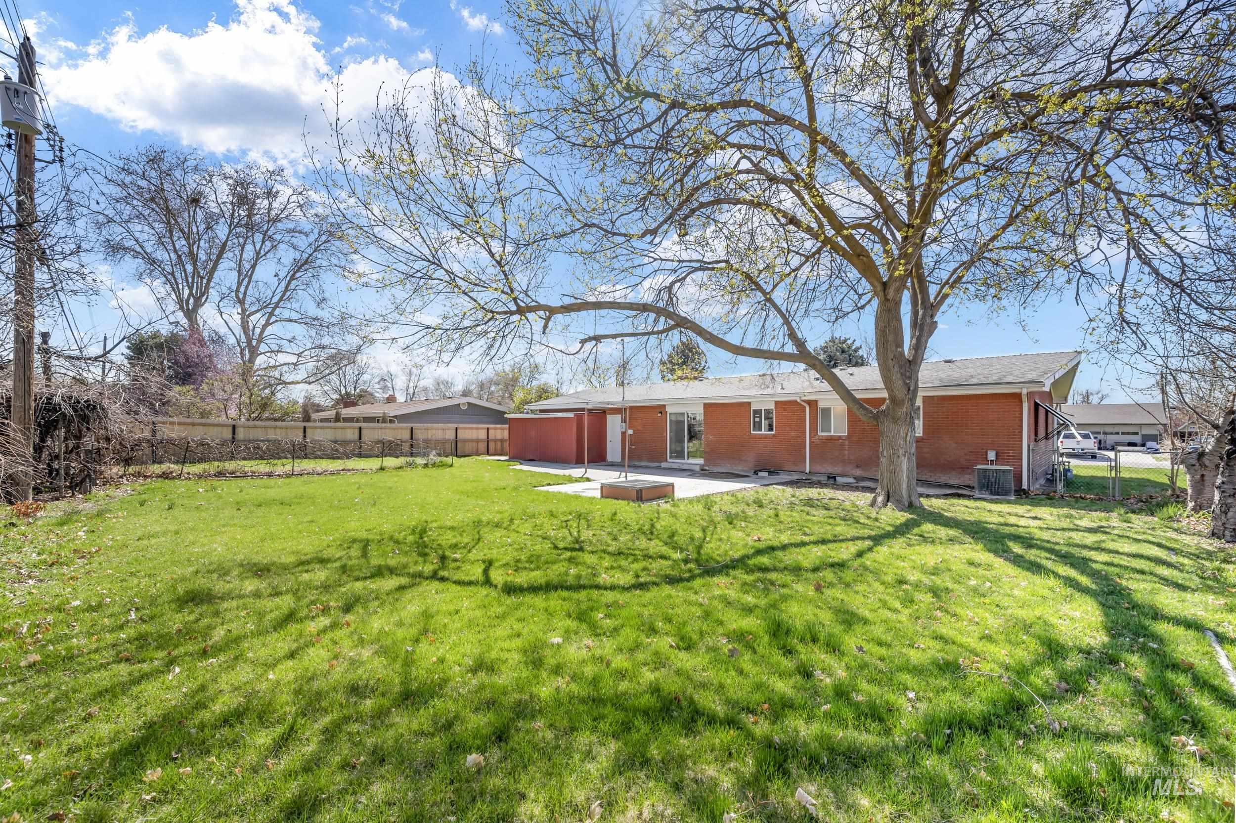7300 W Hummel Dr. Property Photo 35