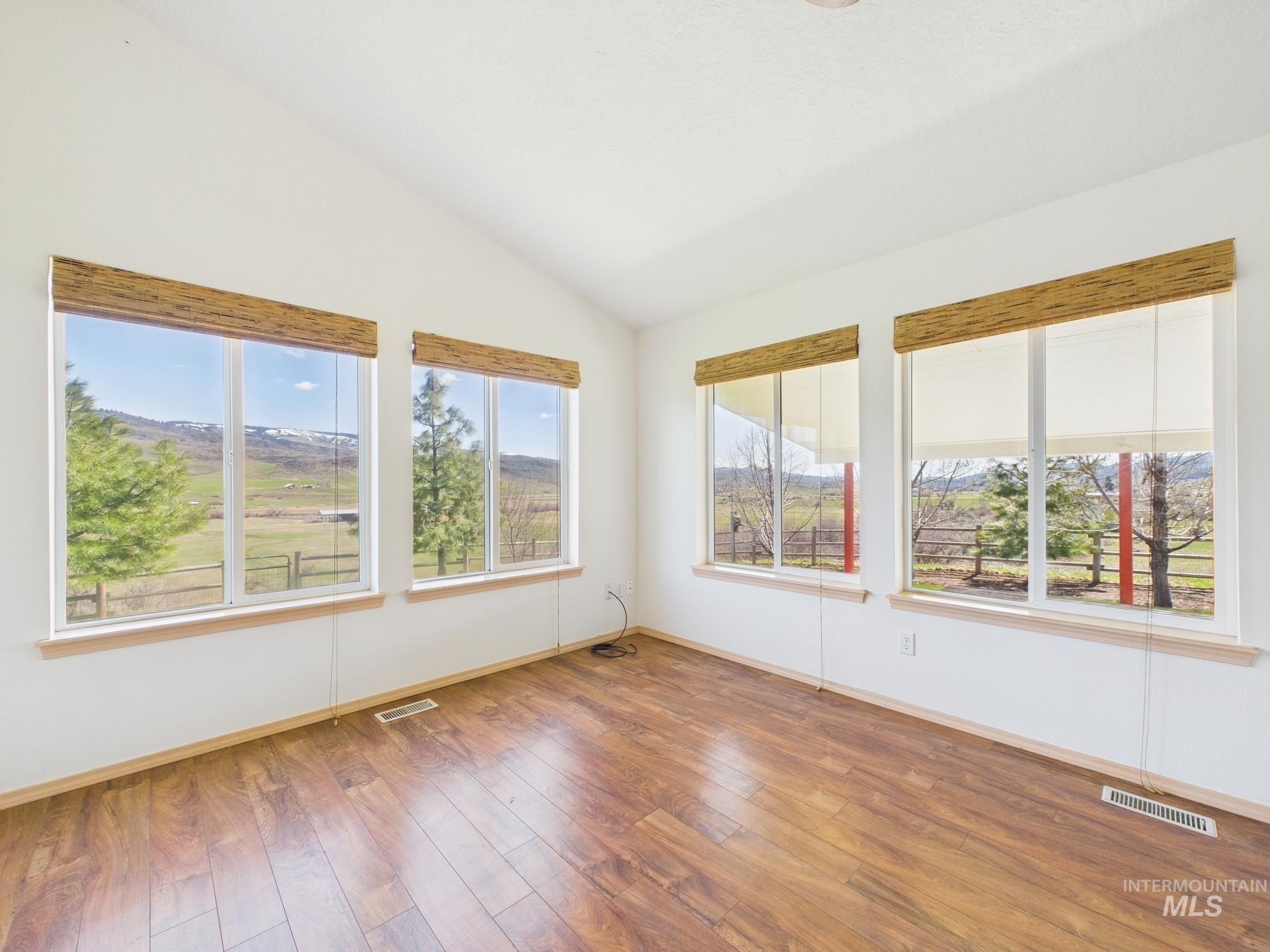 22855 Sweet Ola Hwy Property Photo 15