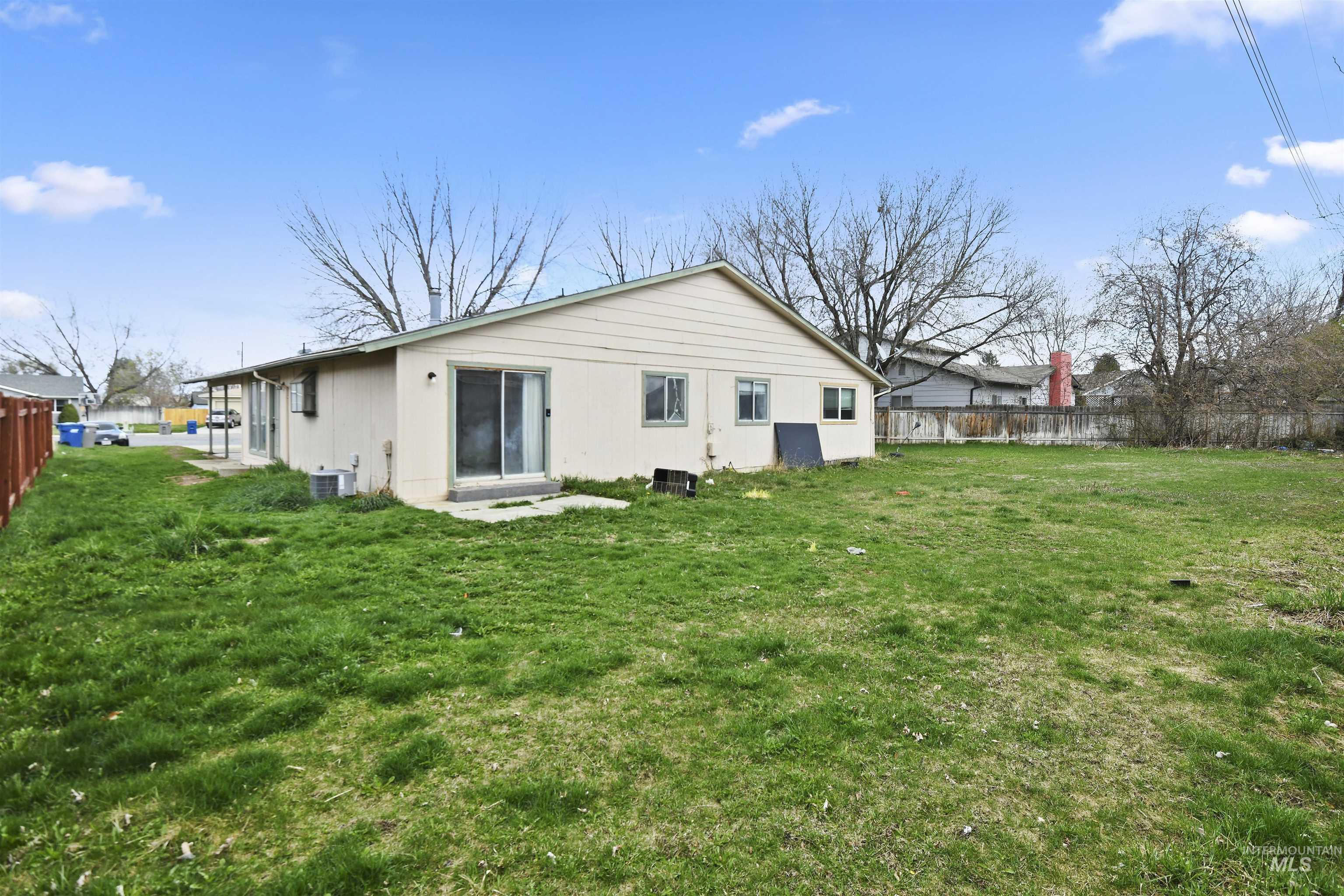 10397 -10399 W. Irving Ct. Property Photo 12
