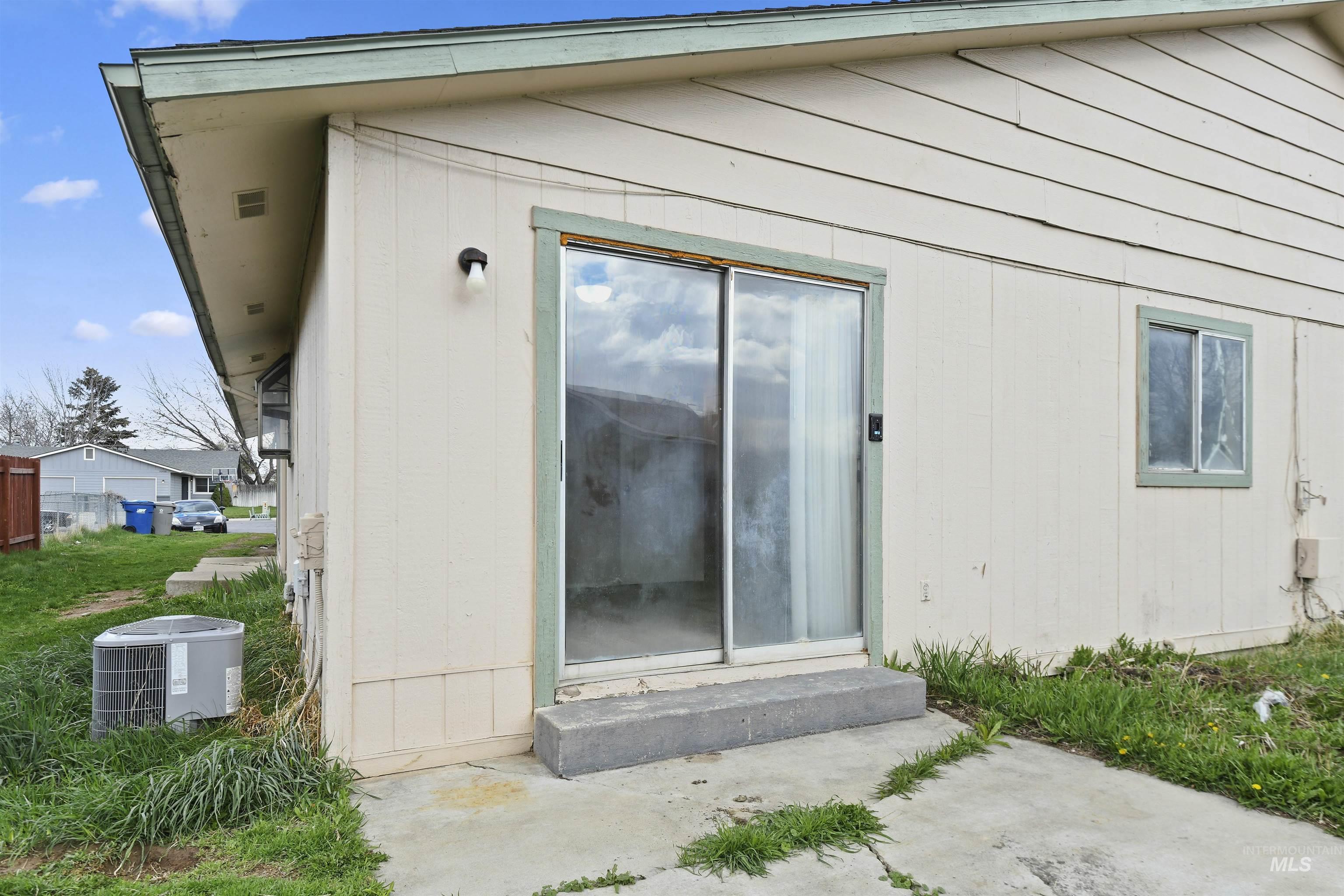 10397 -10399 W. Irving Ct. Property Photo 14