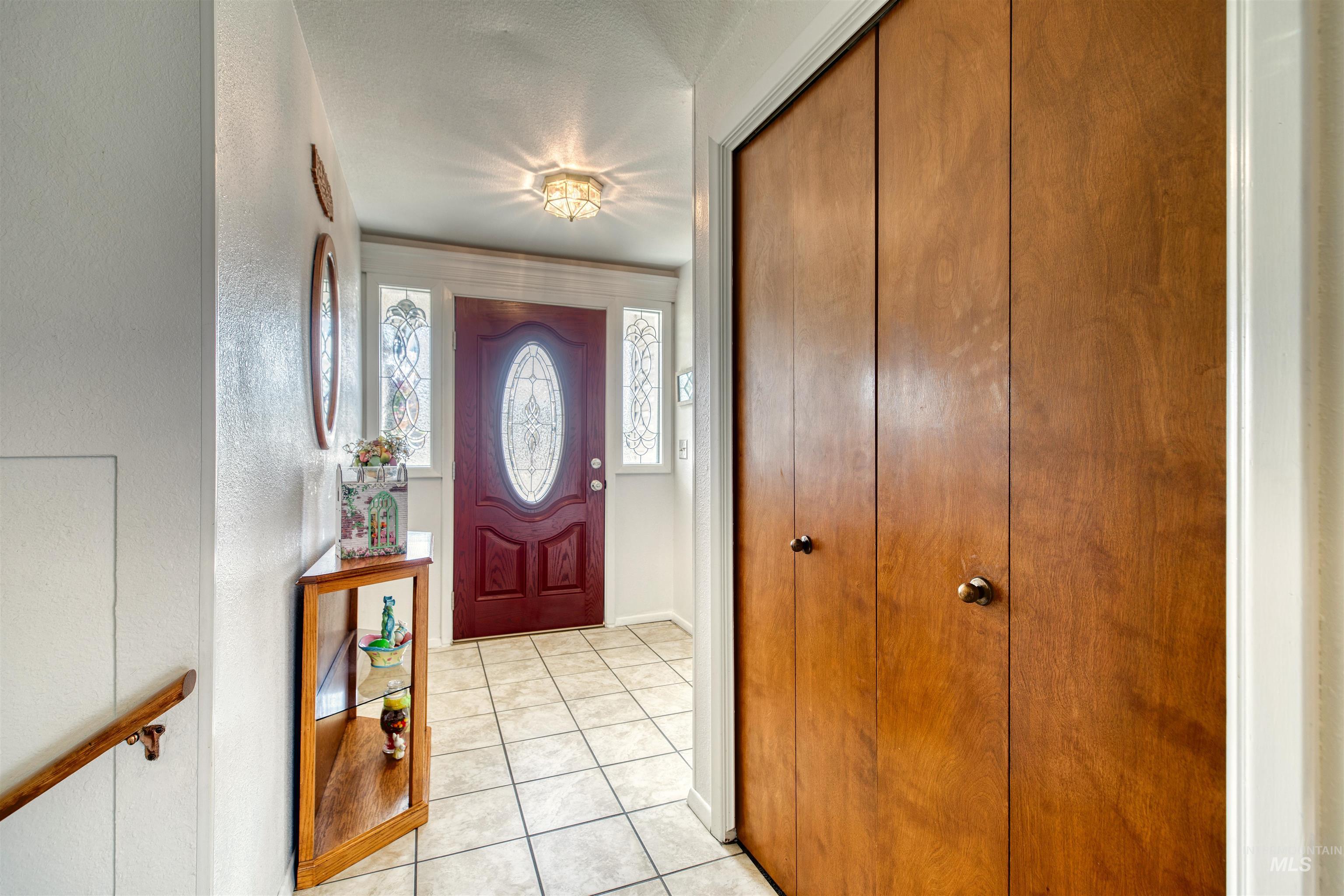 1132 S Amaya Place Property Photo 3