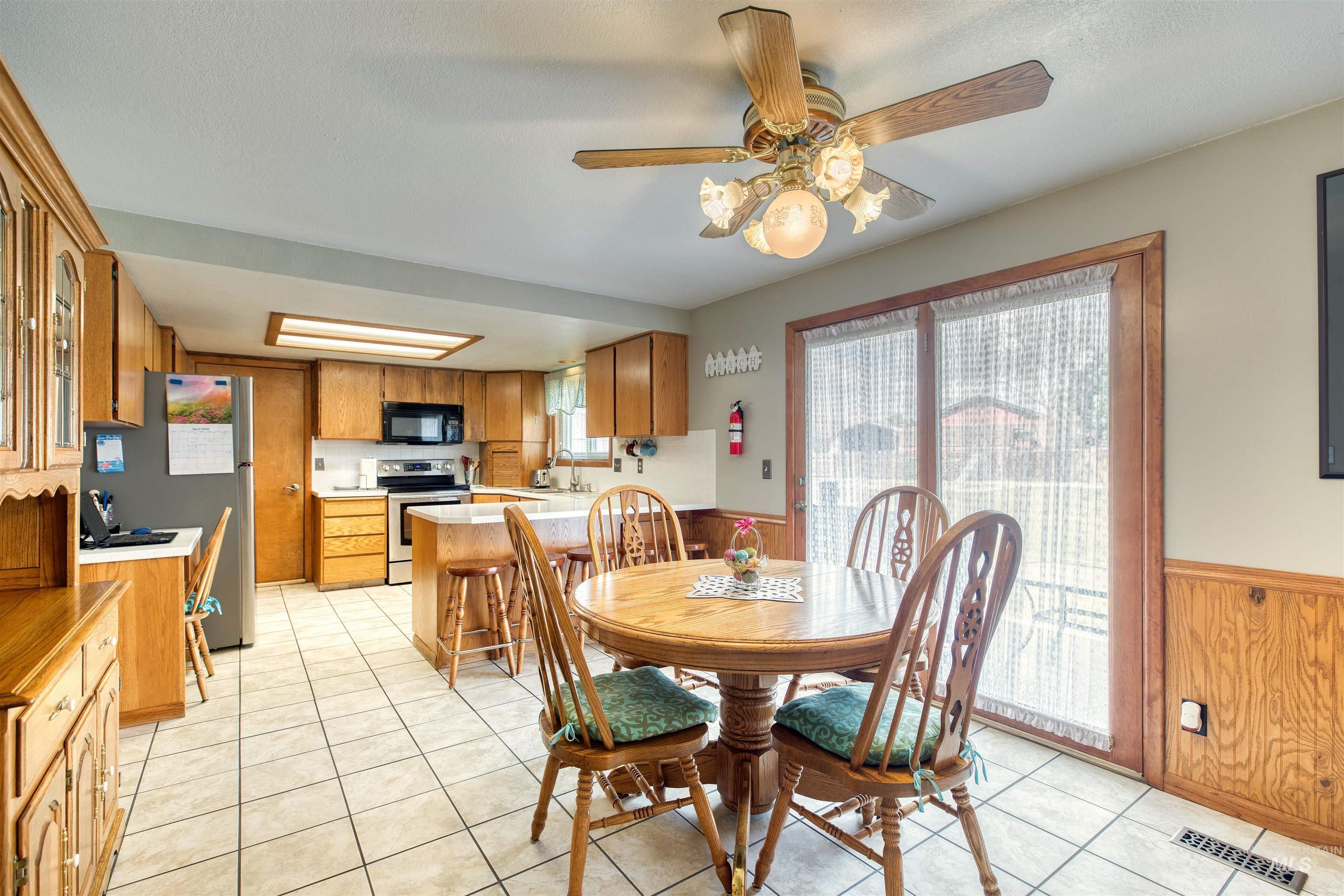 1132 S Amaya Place Property Photo 5
