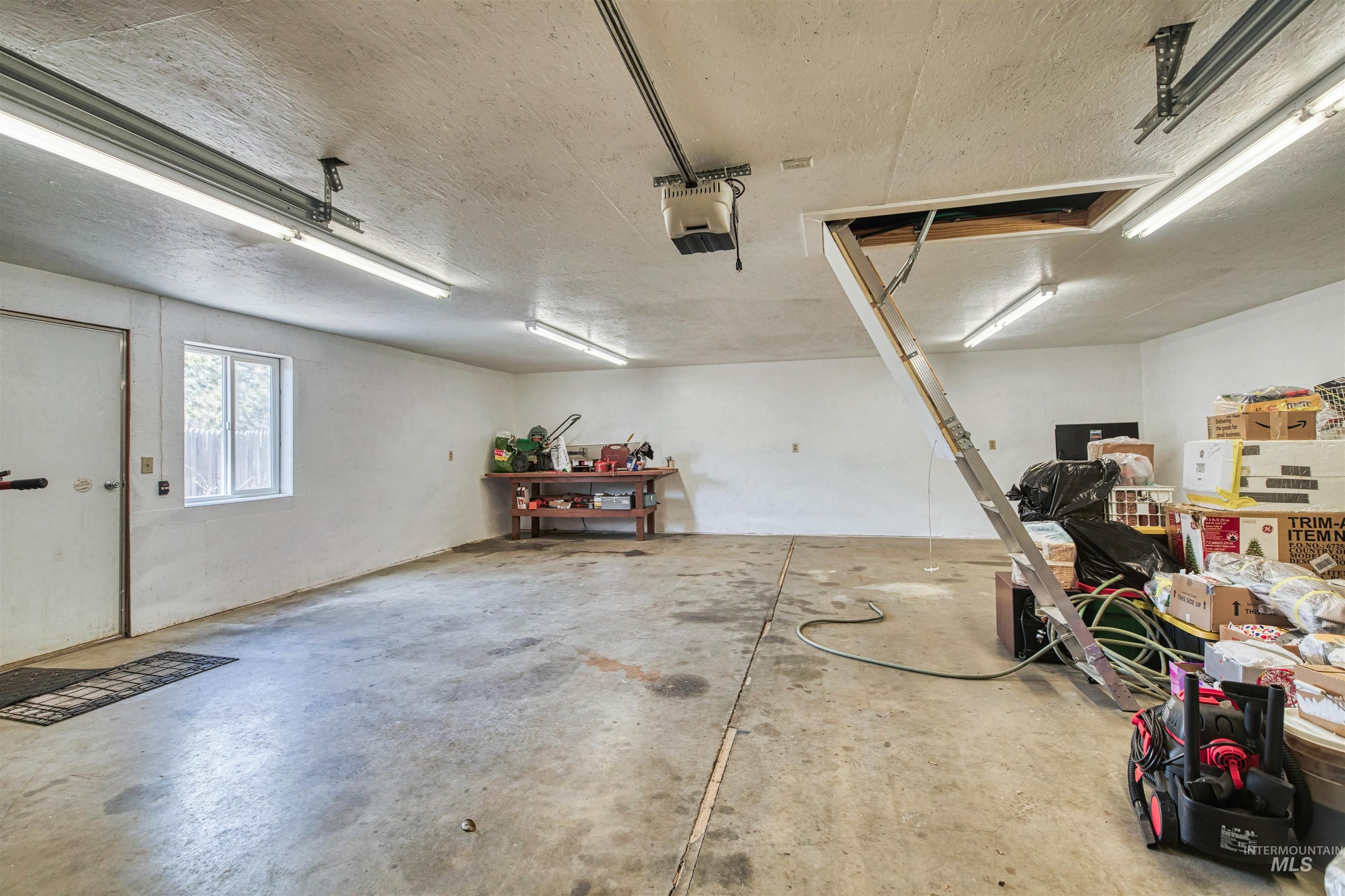 1132 S Amaya Place Property Photo 19