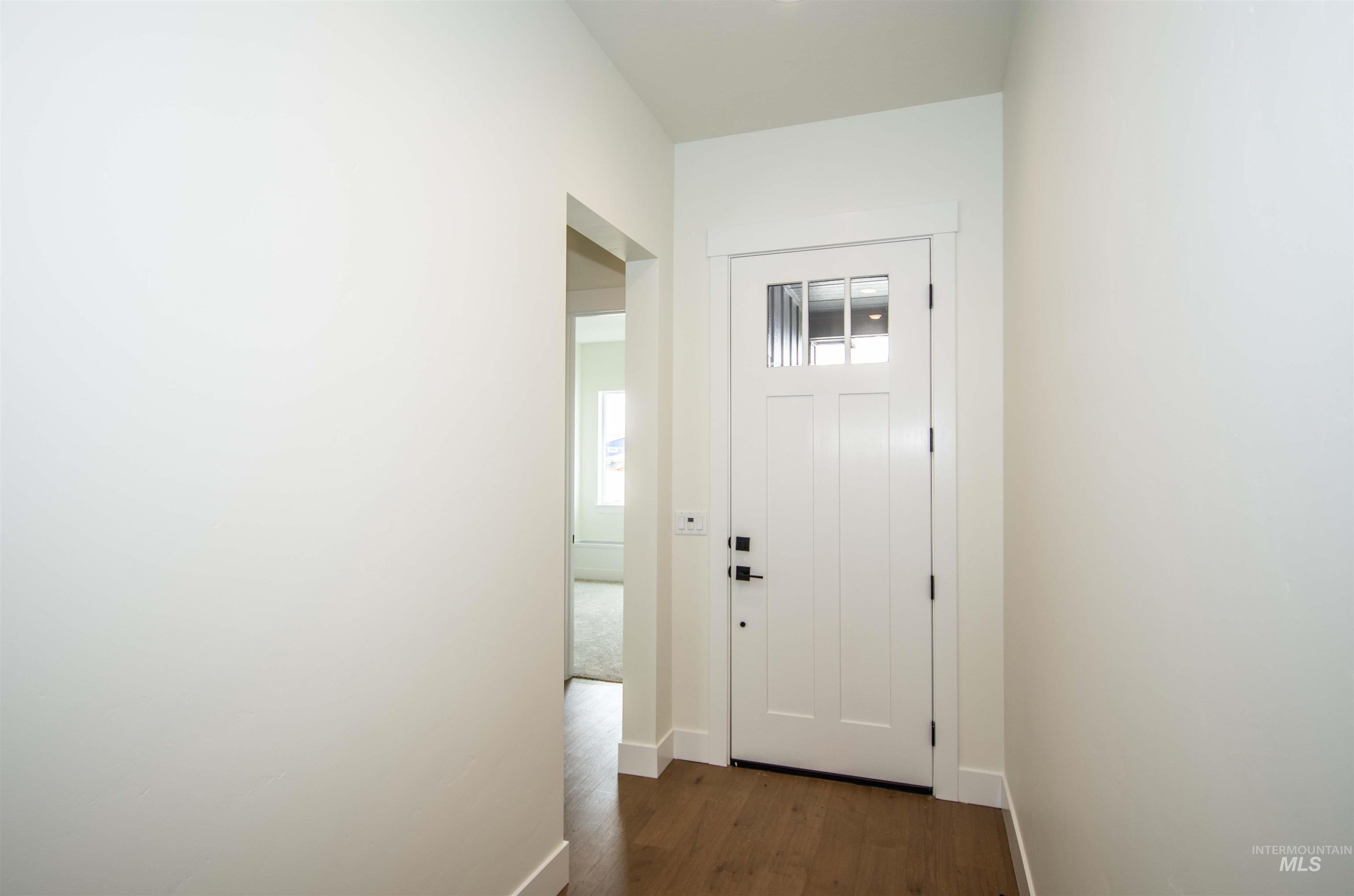 2260 N Sunset Farm Pl Property Photo 4