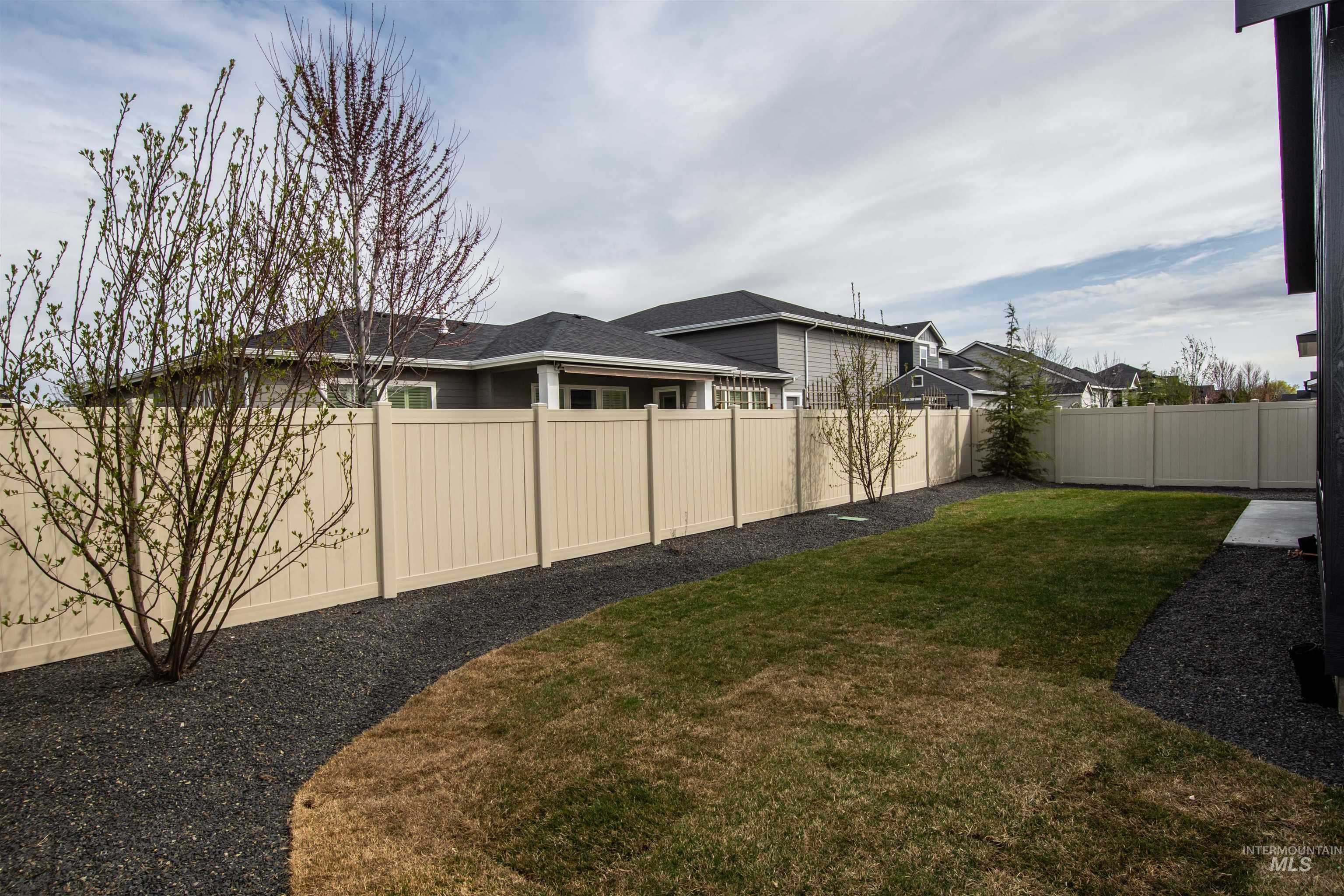 2260 N Sunset Farm Pl Property Photo 45