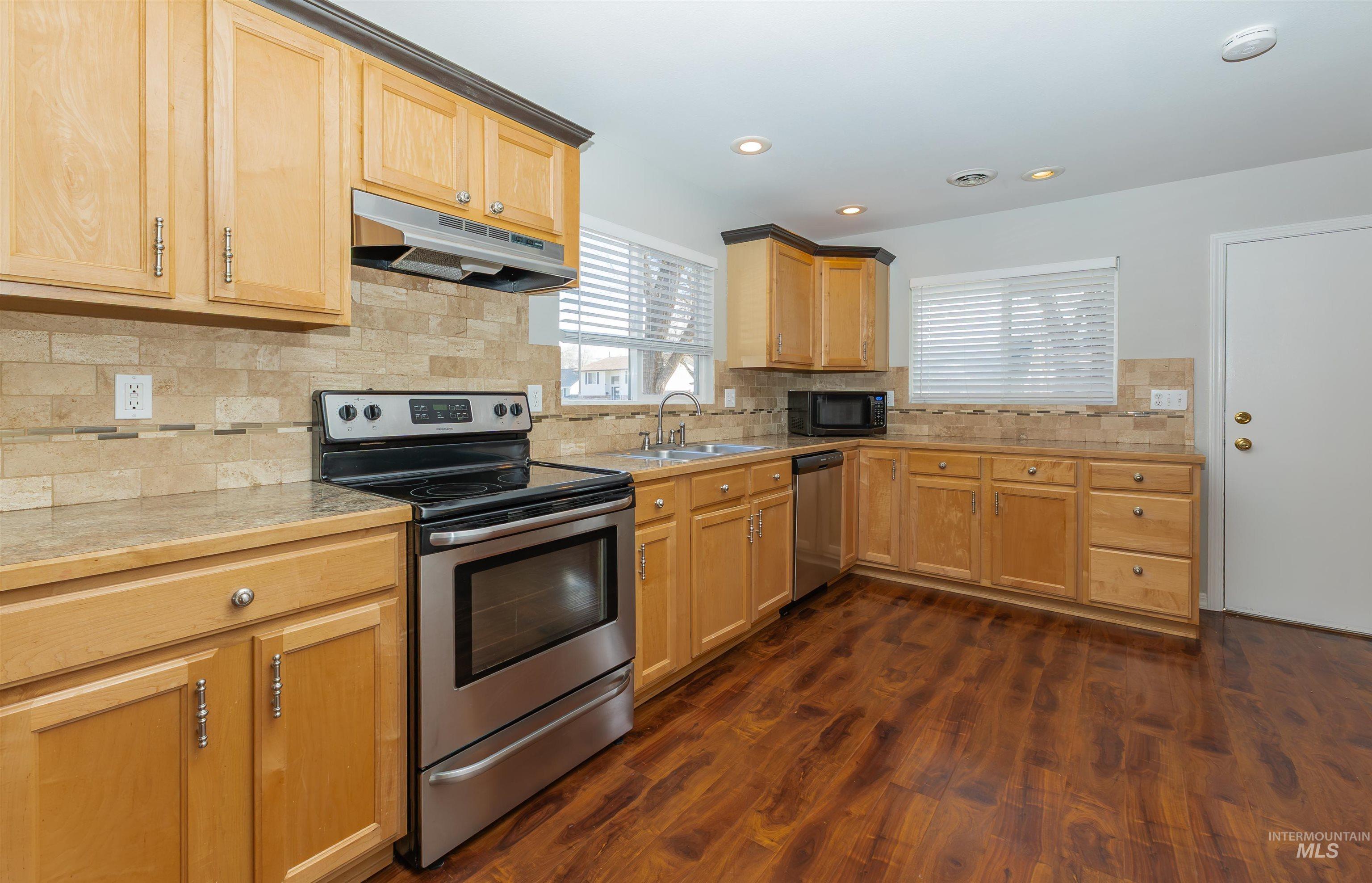 1823 S Shoshone Street Property Photo 12