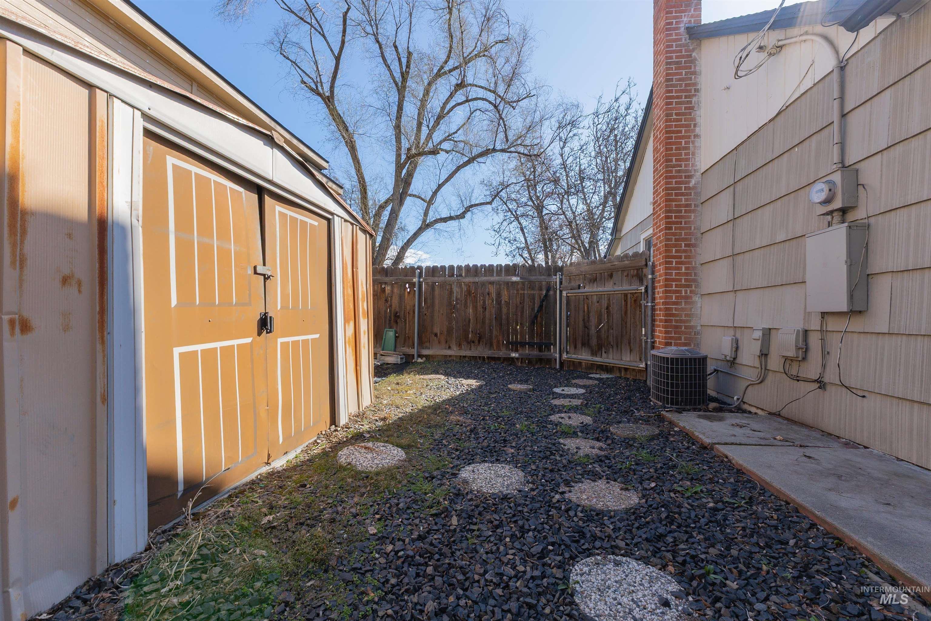 1823 S Shoshone Street Property Photo 22