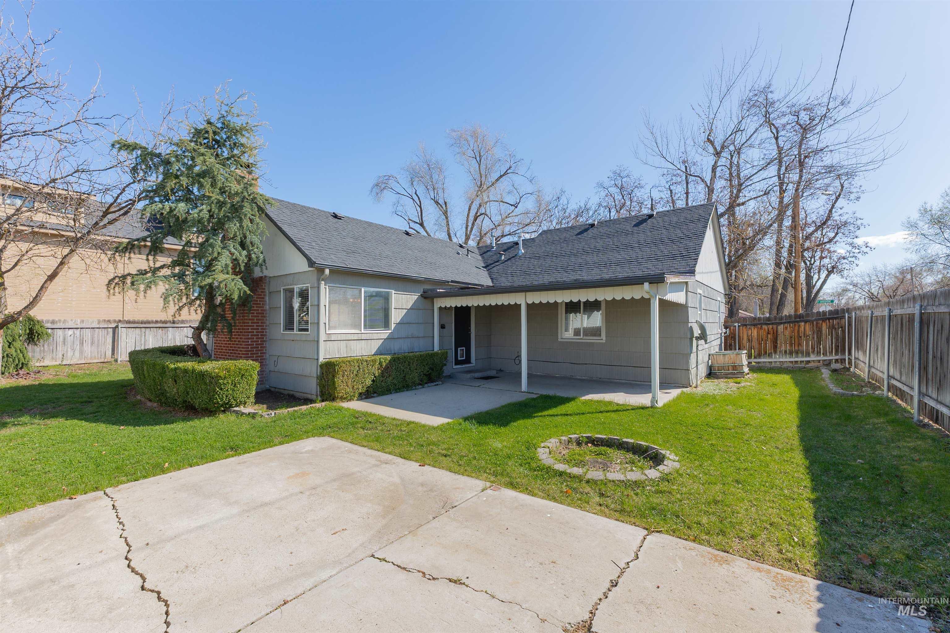 1823 S Shoshone Street Property Photo 28