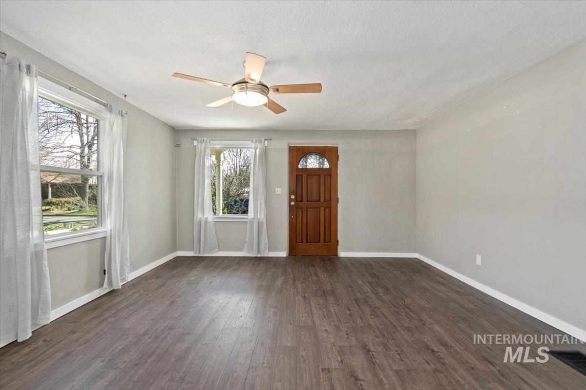 1609 N 19th St. Property Photo 3