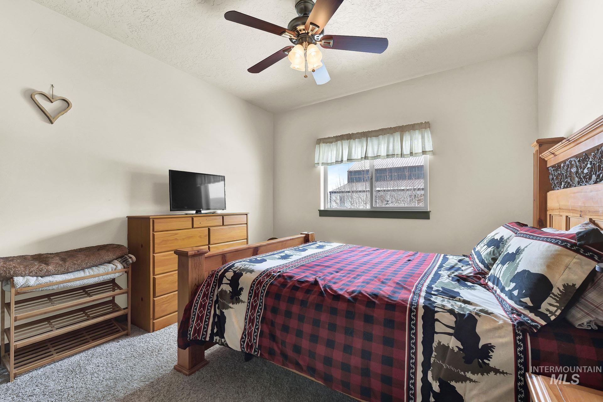 120 Jeffrey Ln. Property Photo 23