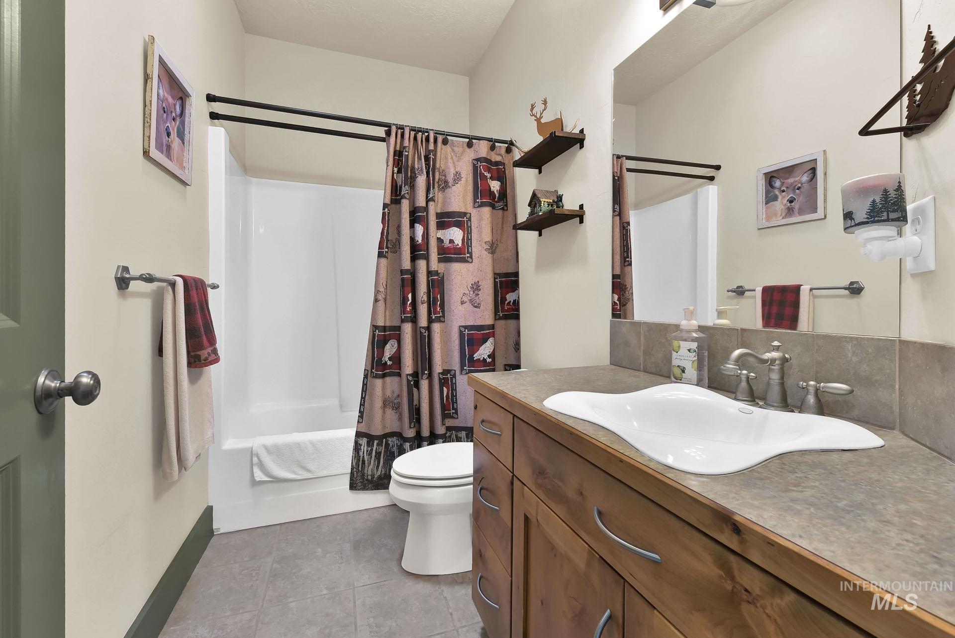 120 Jeffrey Ln. Property Photo 26