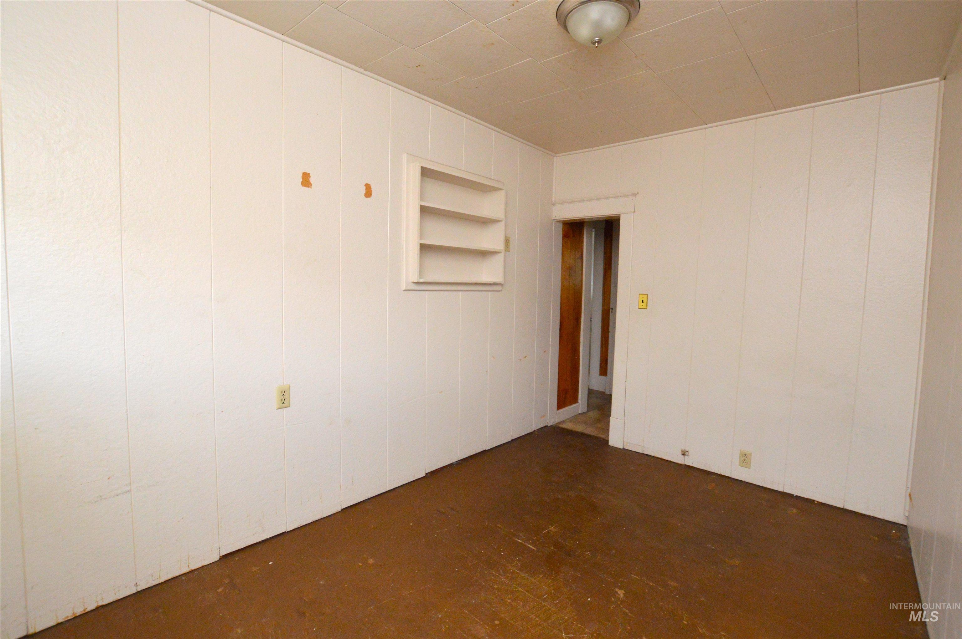 710 Maple Property Photo 13