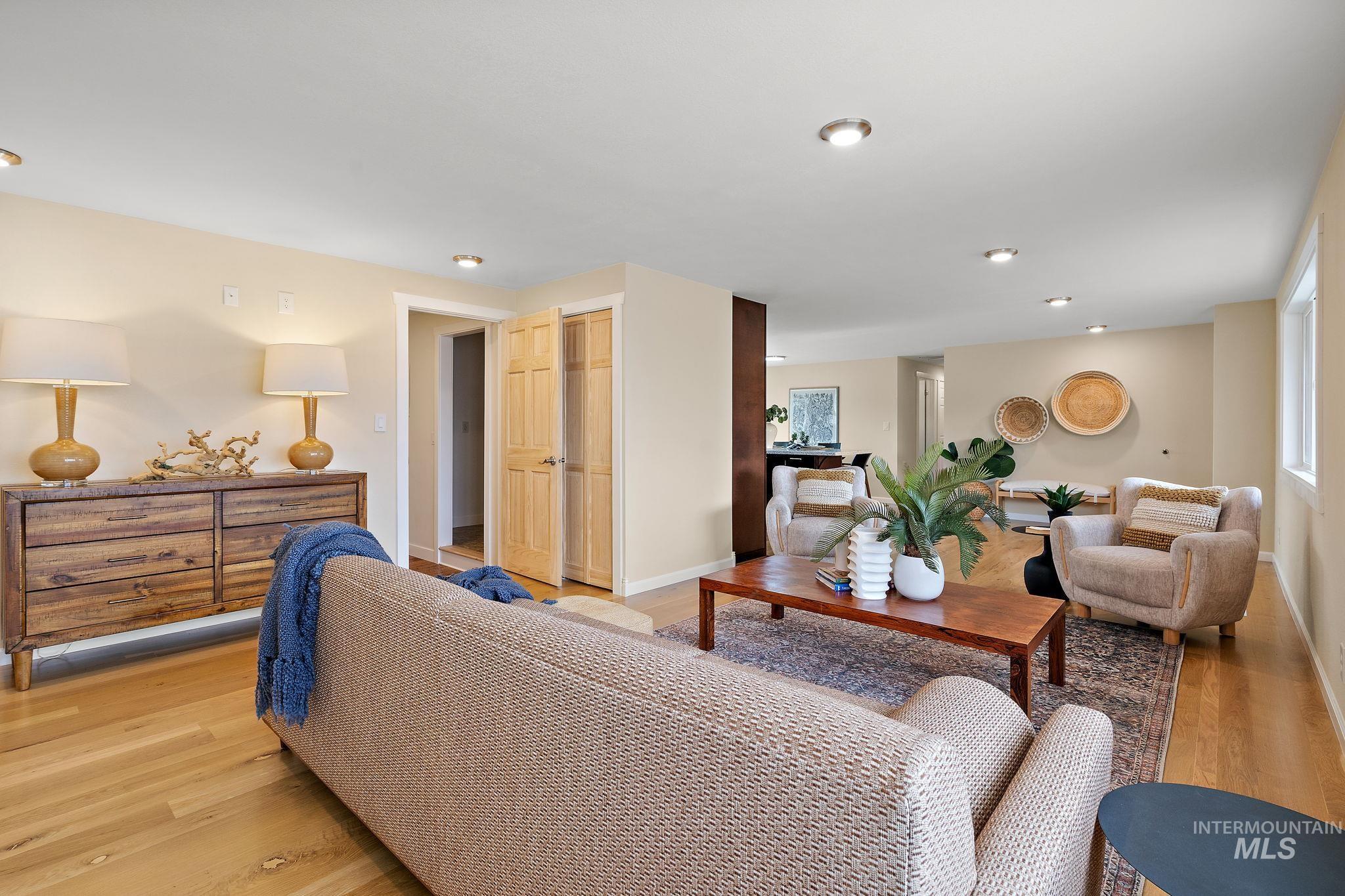 10453 W Fox Ridge Drive Property Photo 10