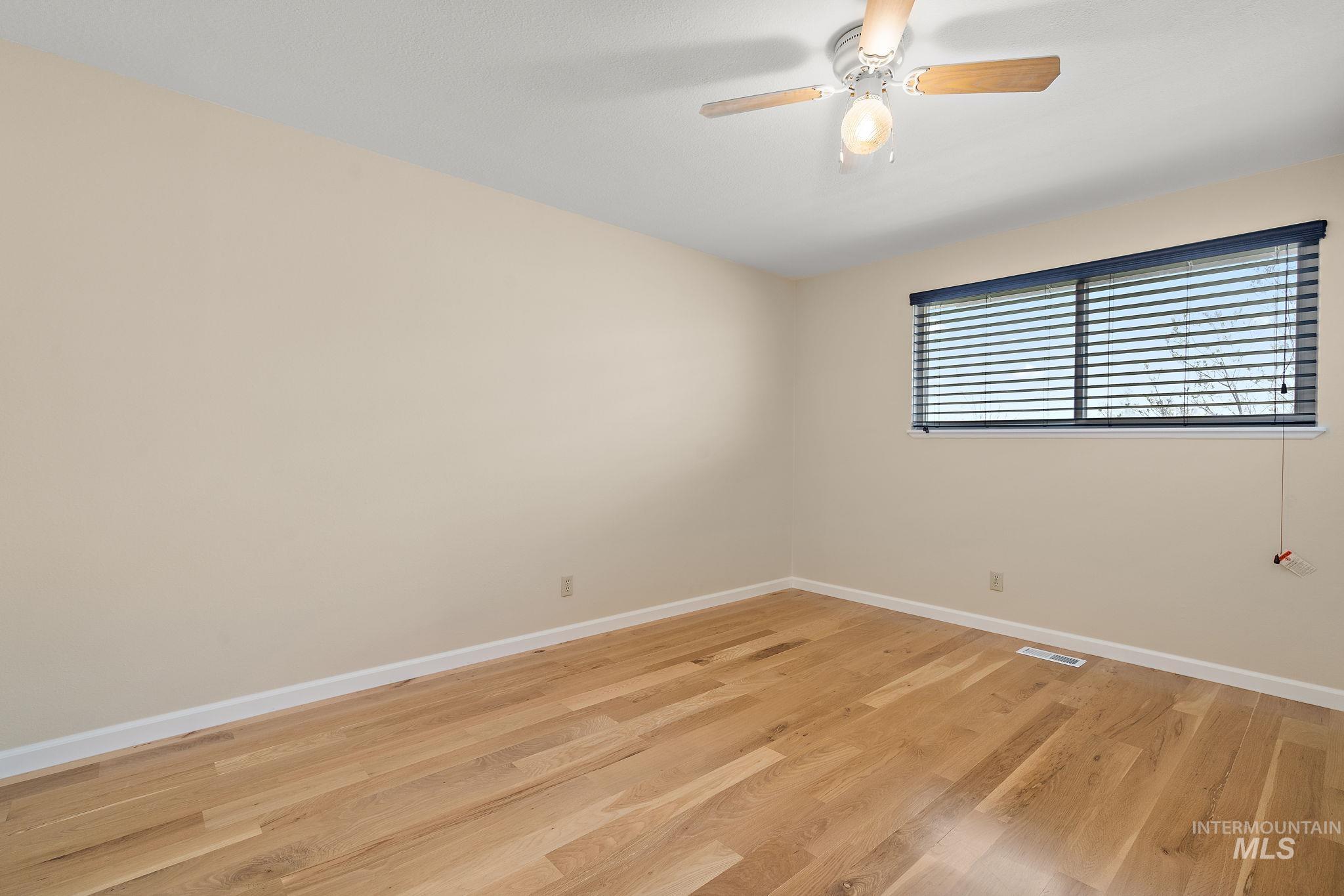 10453 W Fox Ridge Drive Property Photo 17
