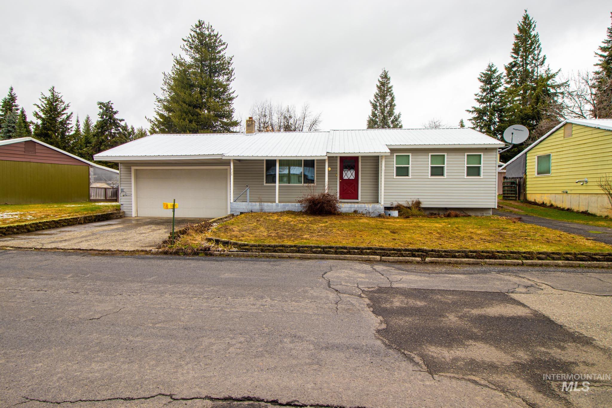 428 Cedar Drive Property Photo