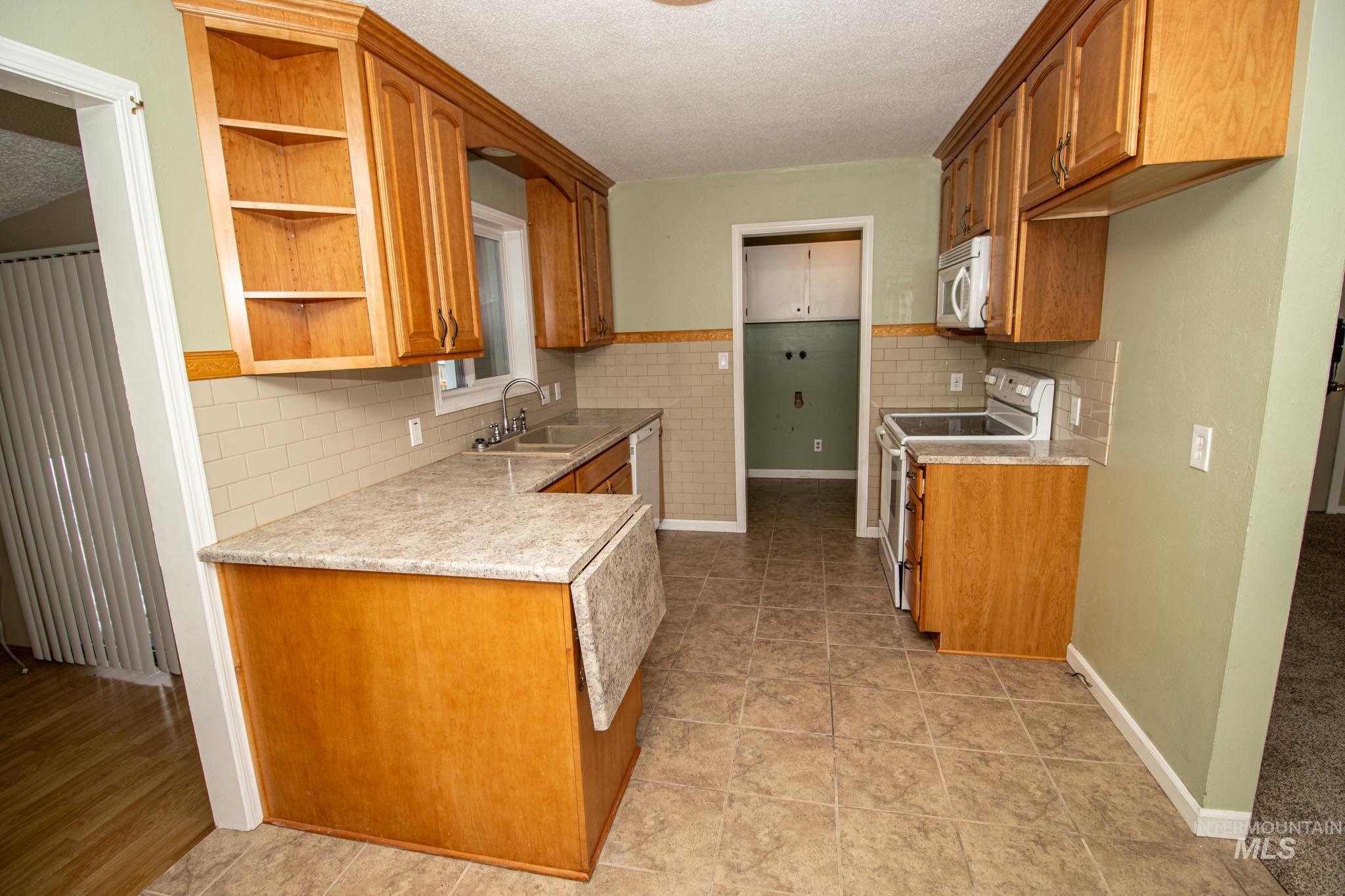 428 Cedar Drive Property Photo 13