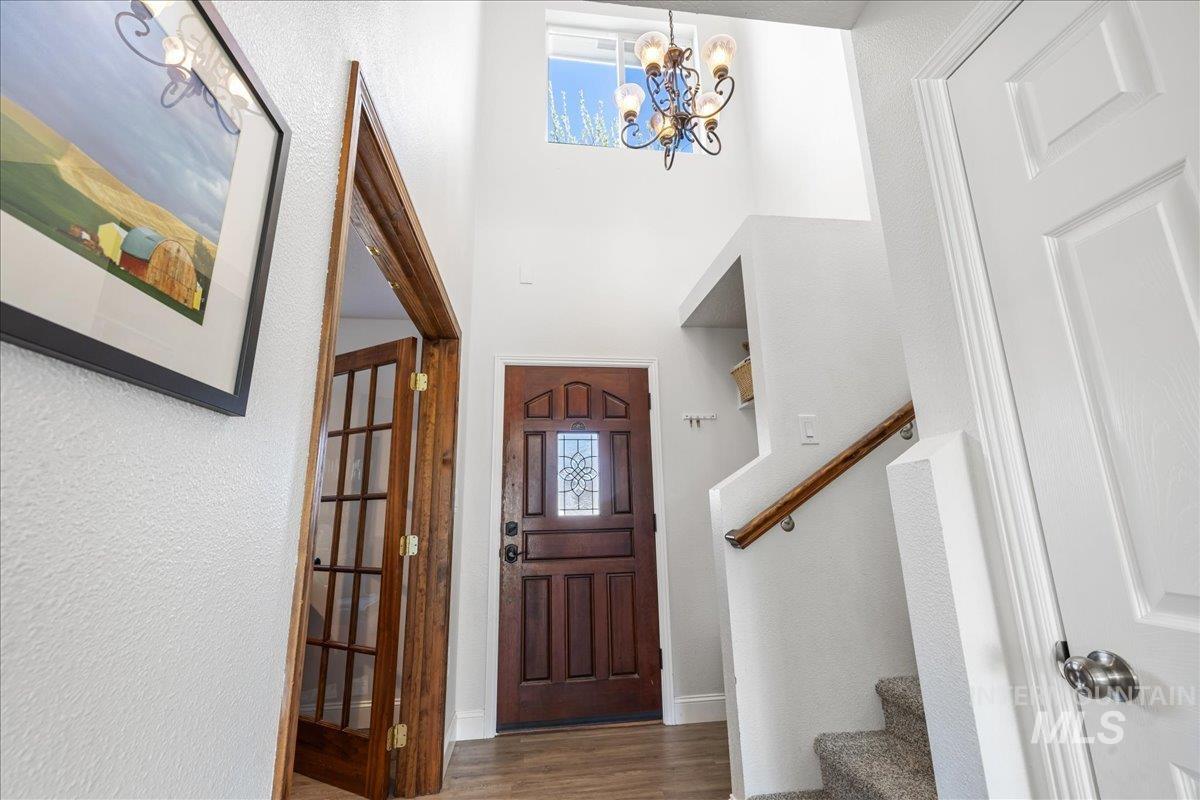 11453 W Glen Ellyn Property Photo 4