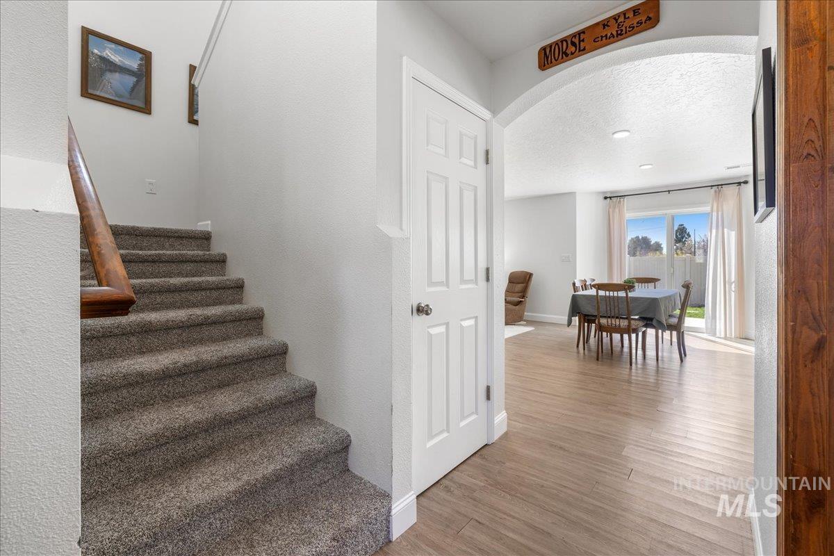 11453 W Glen Ellyn Property Photo 7