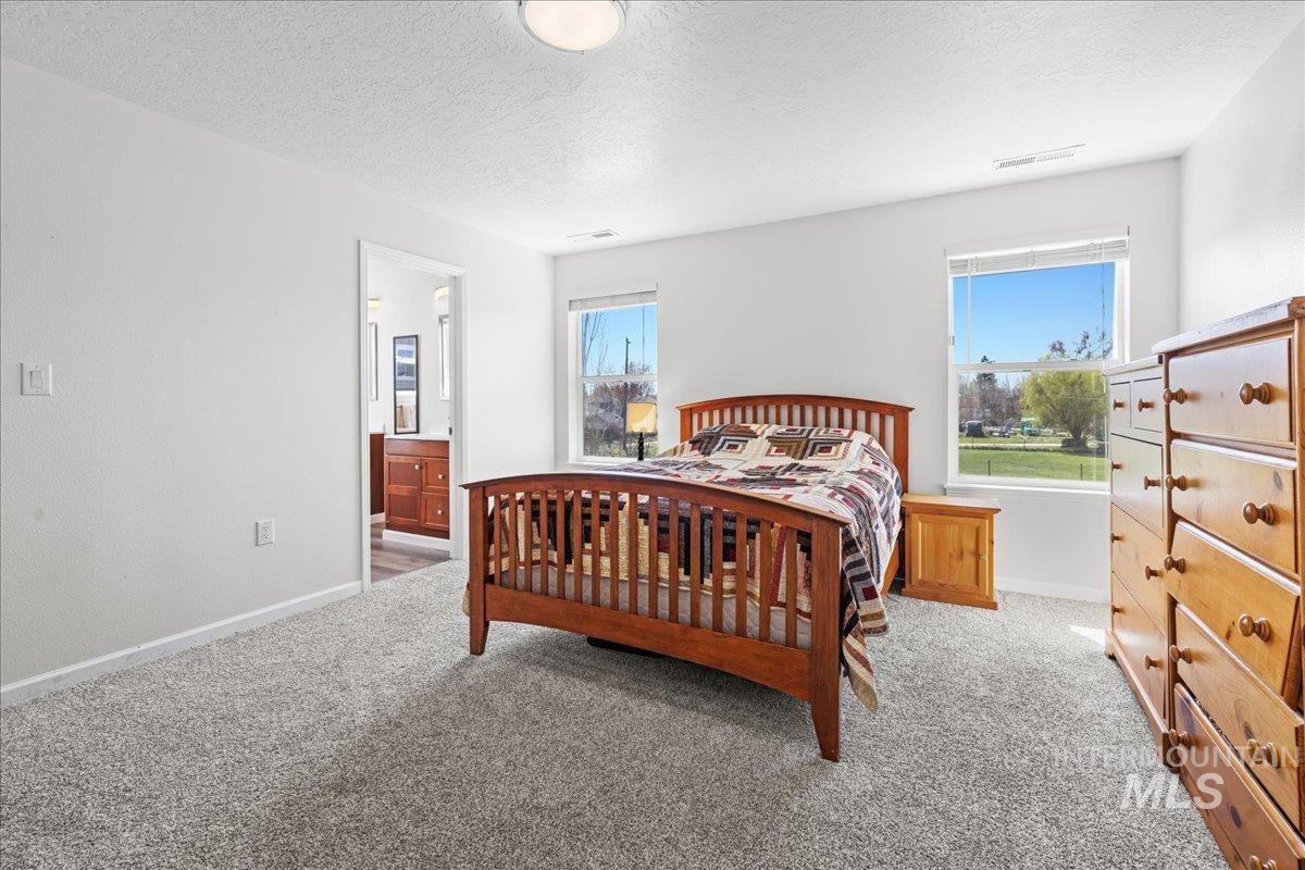 11453 W Glen Ellyn Property Photo 25