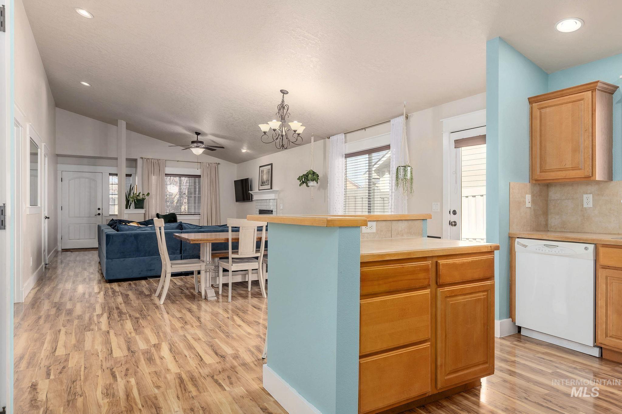 11439 Tempe Lane Property Photo 11