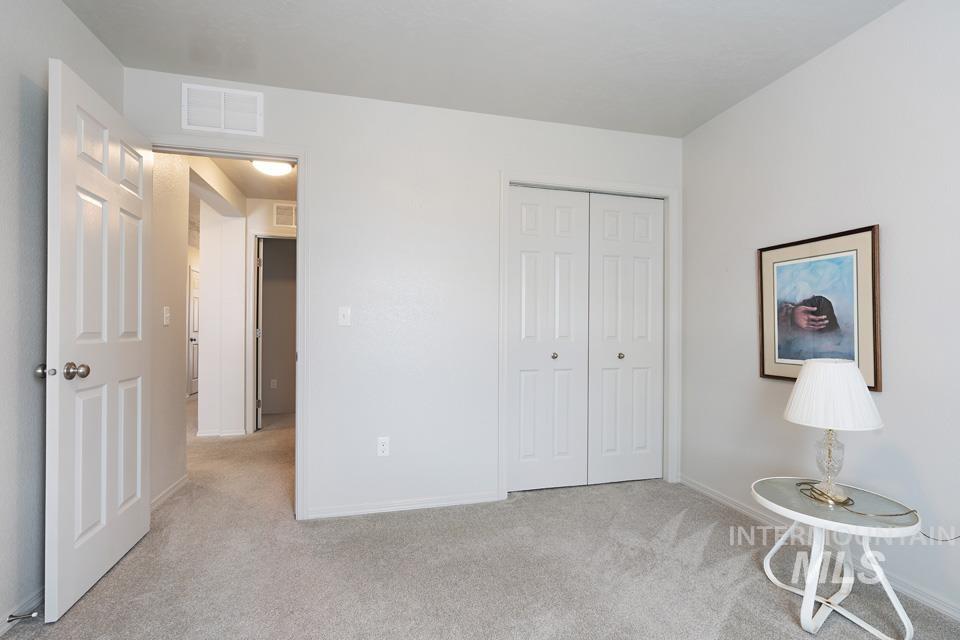 11616 Virginia Pkwy Property Photo 4