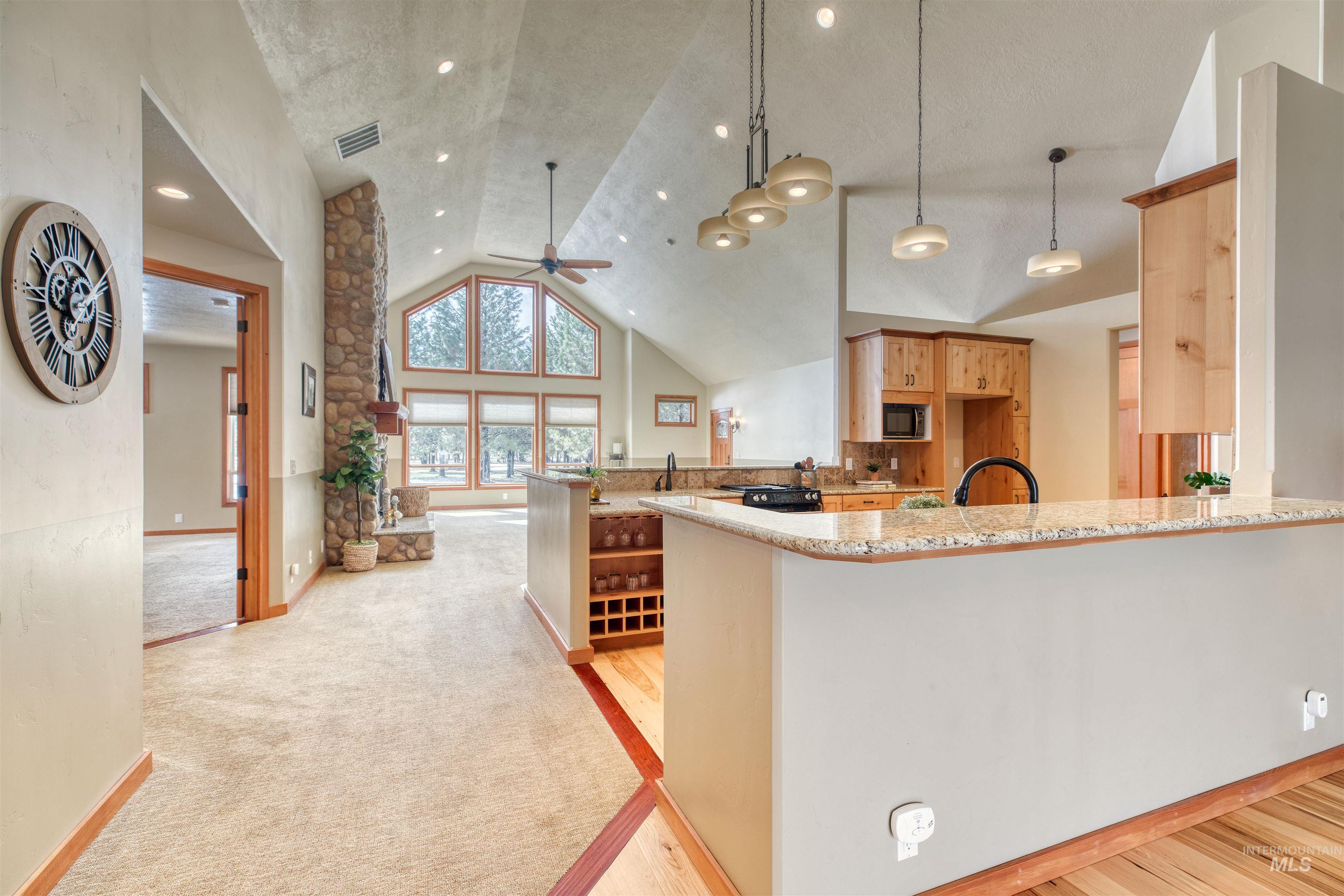 25 River Meadow Drive Property Photo 11