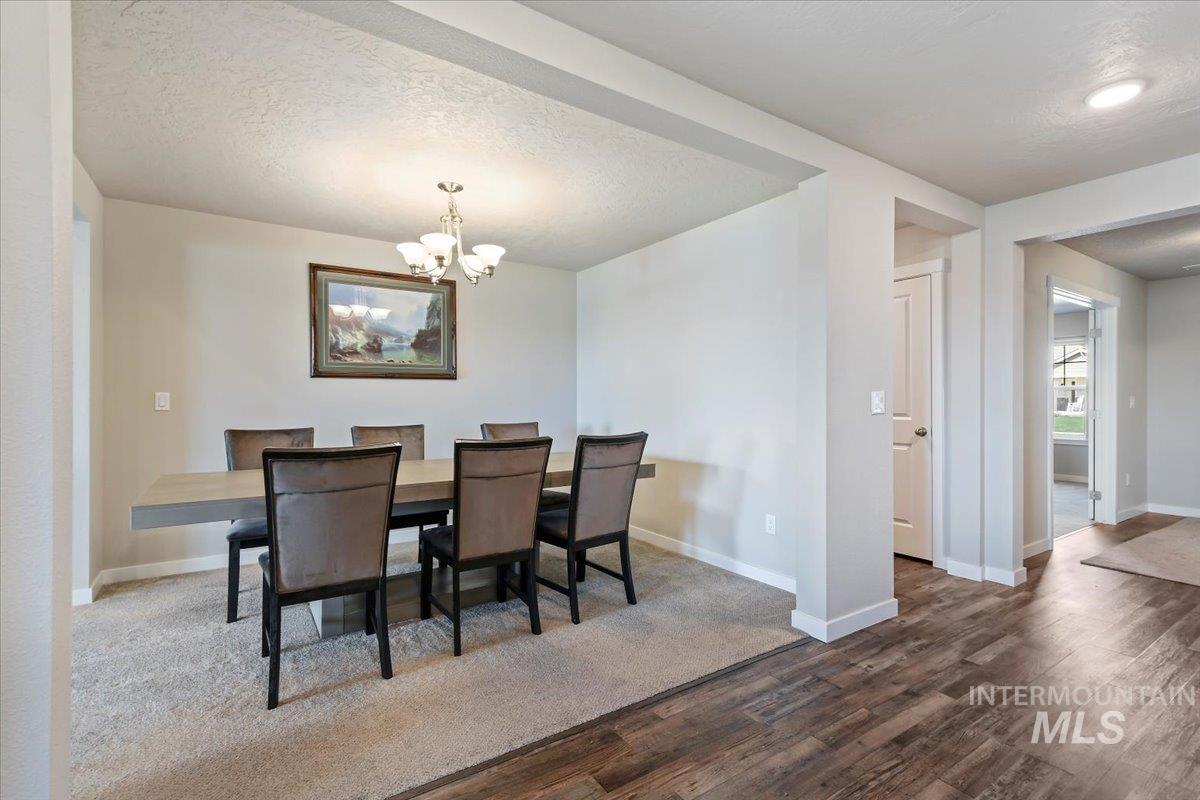 137 Homesteaders St. Property Photo 7
