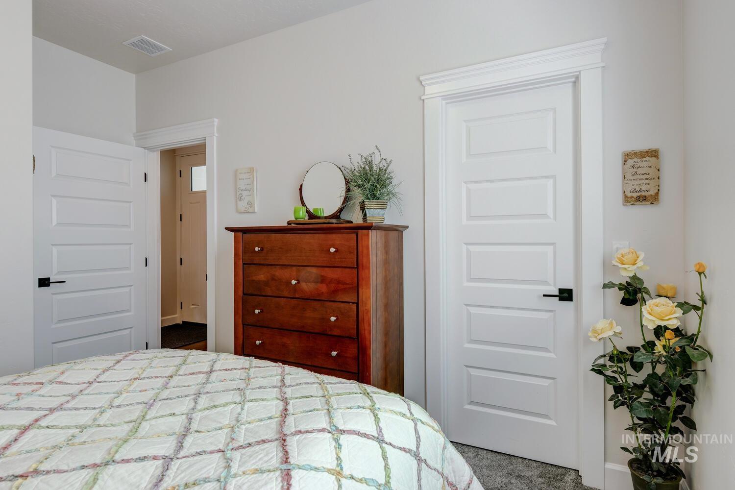 6955 N Exeter Pl Property Photo 33