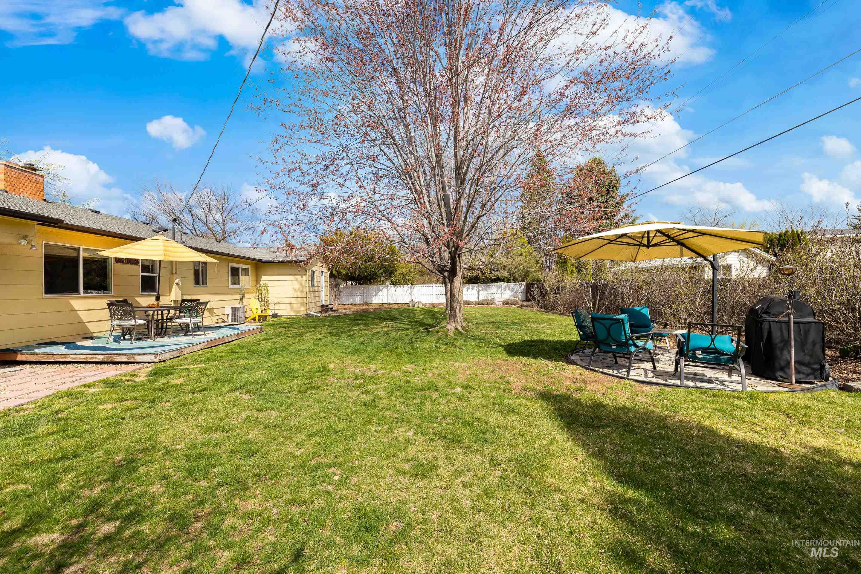 3728 W Clement Rd Property Photo 41